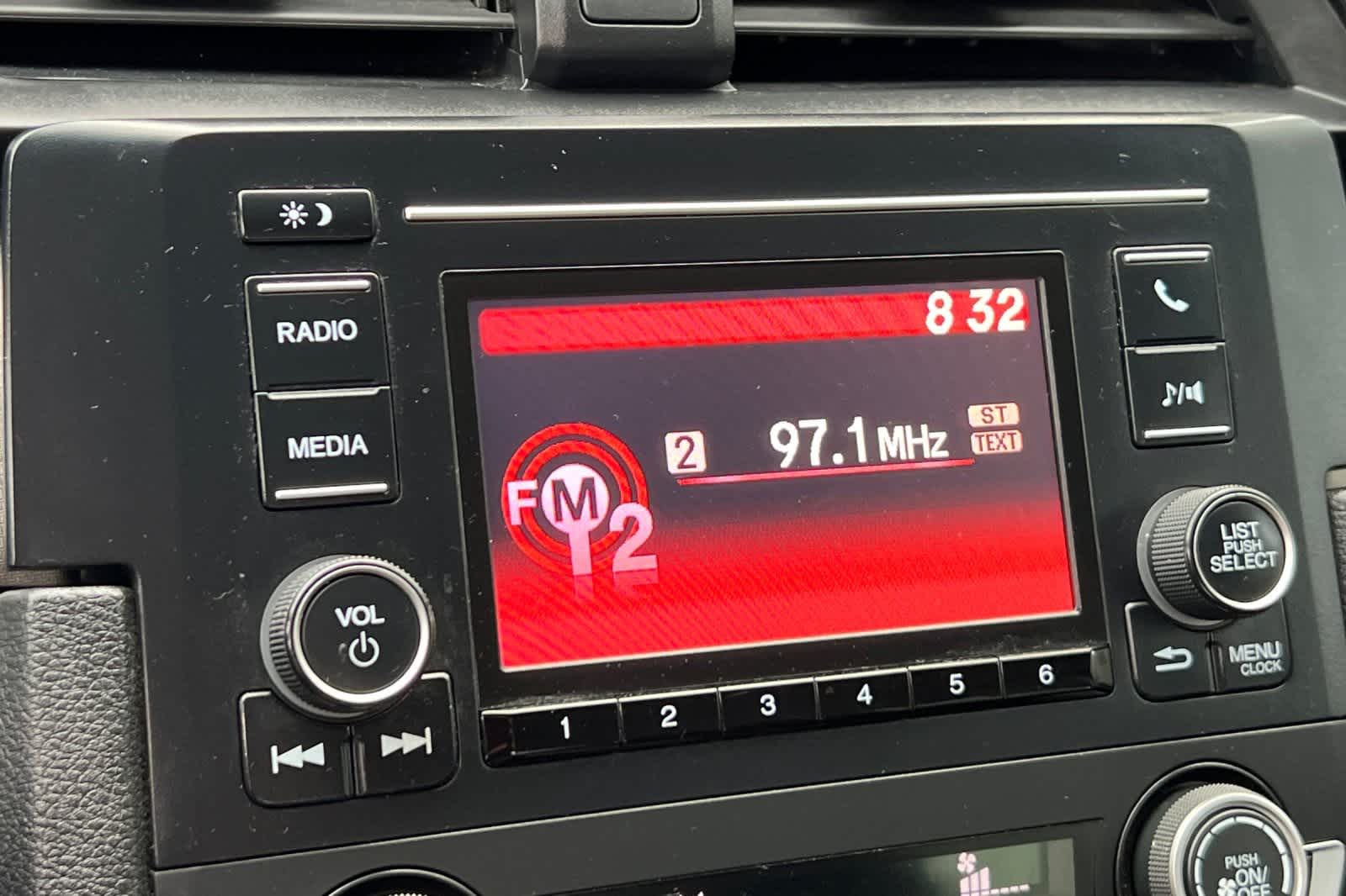 Thumbnail: 2020 Honda Civic - 20