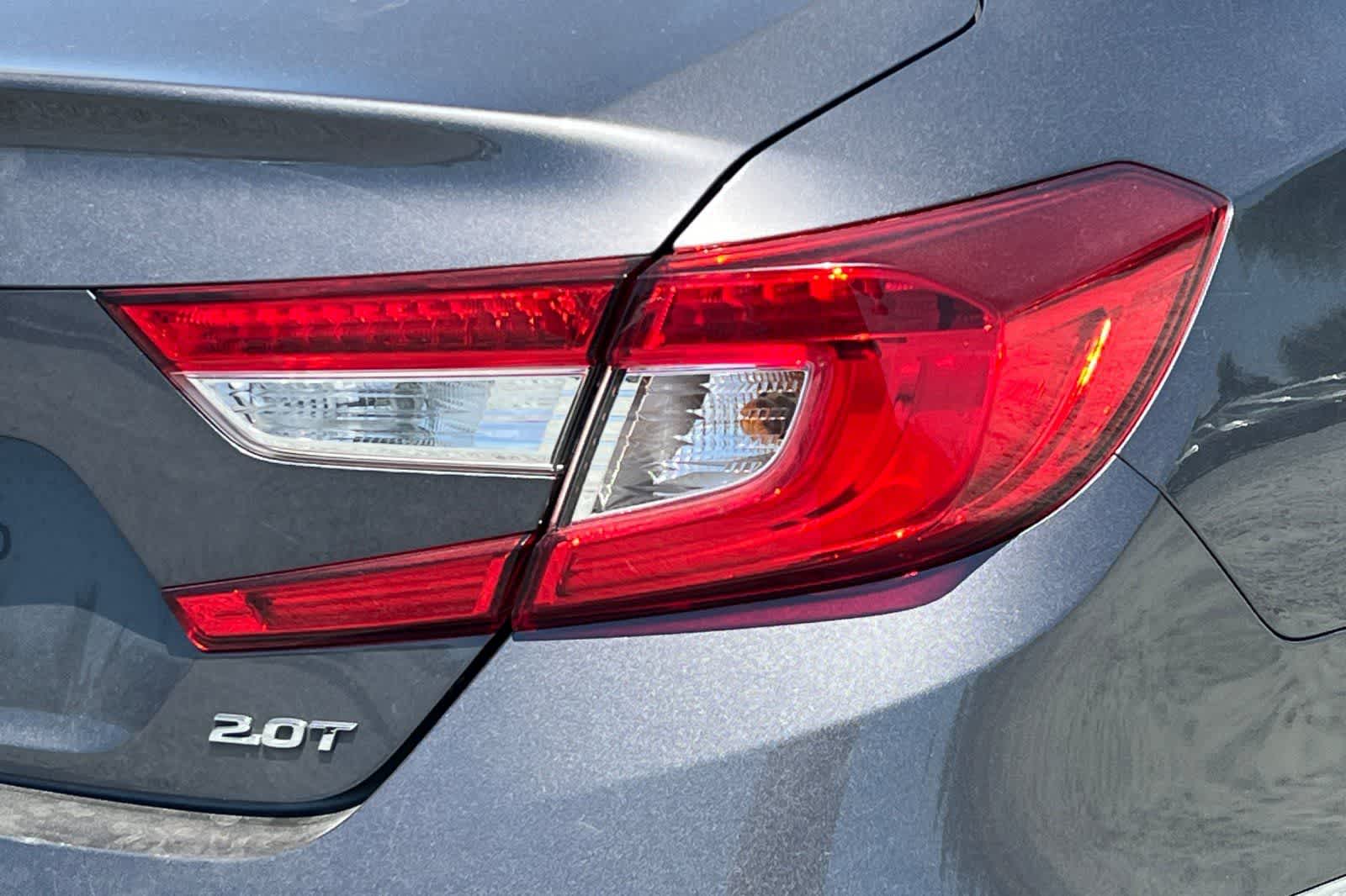 Thumbnail: 2018 Honda Accord - 13