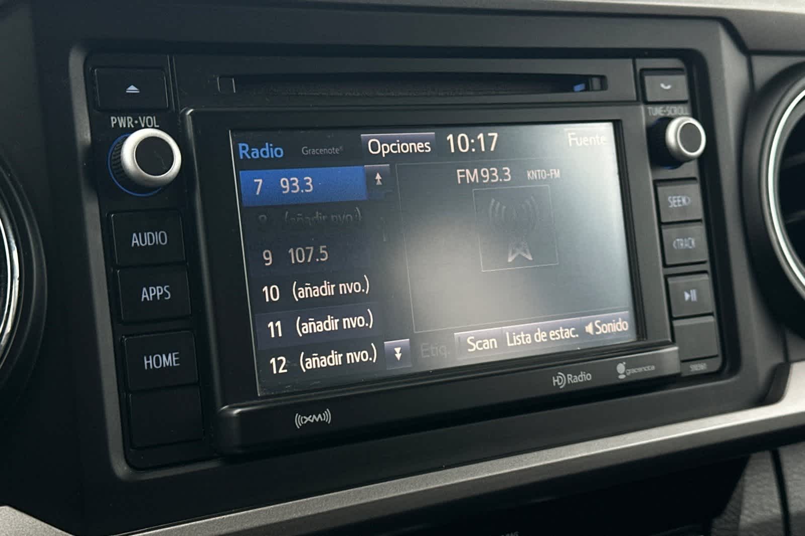 Thumbnail: 2019 Toyota Tacoma - 18