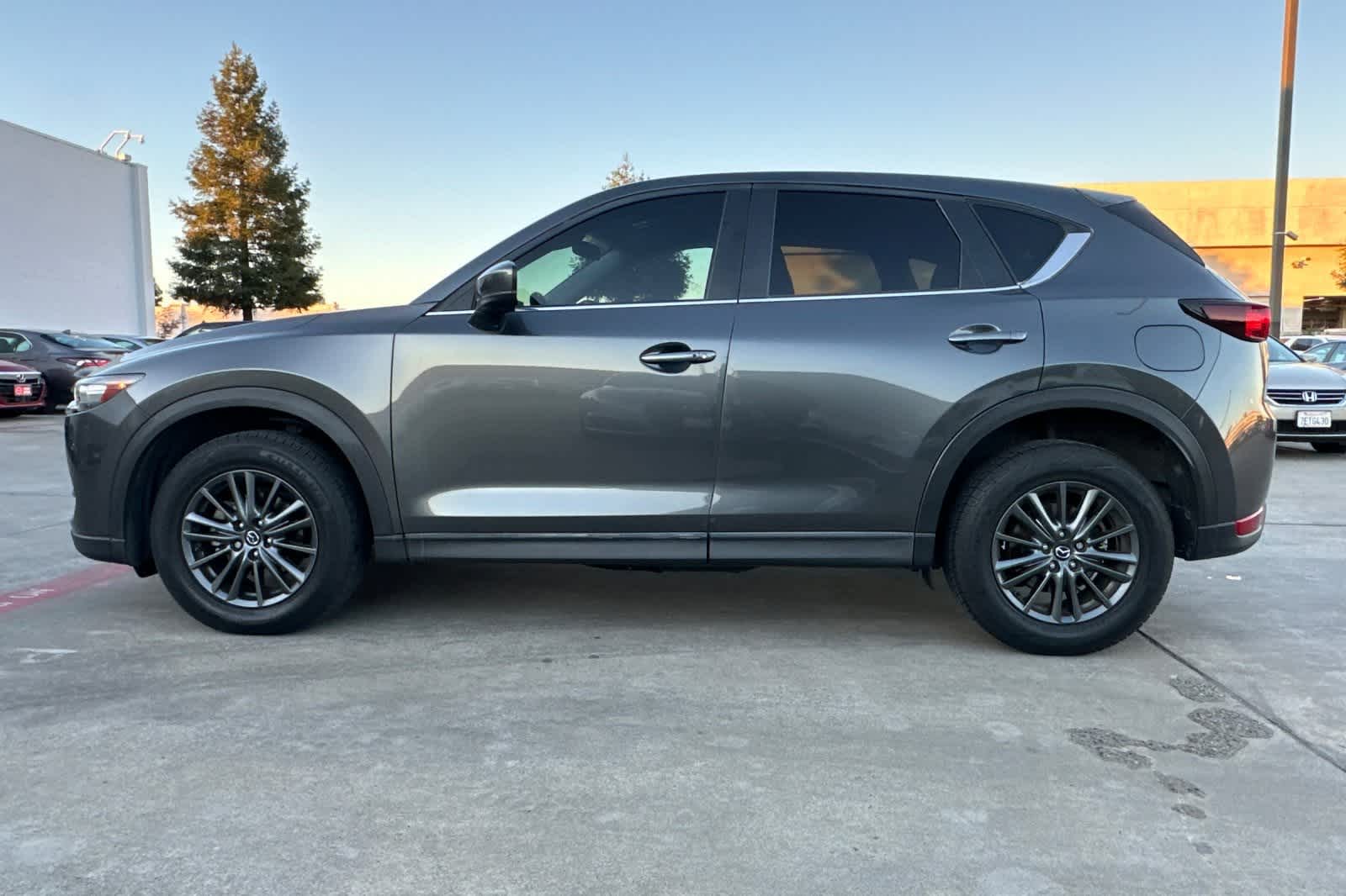 Thumbnail: 2020 Mazda CX-5 - 6