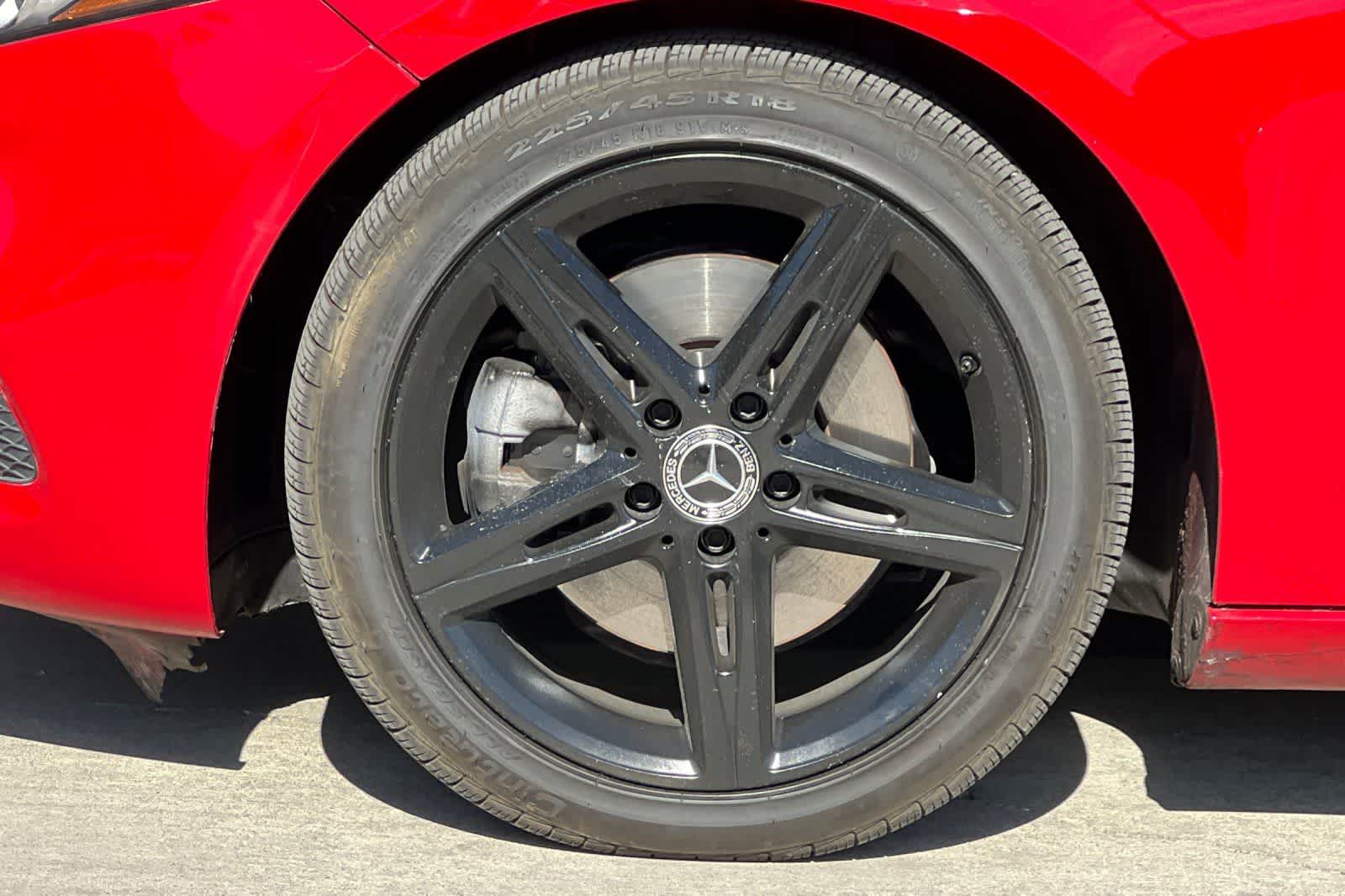 Thumbnail: 2019 Mercedes-Benz A-Class - 12