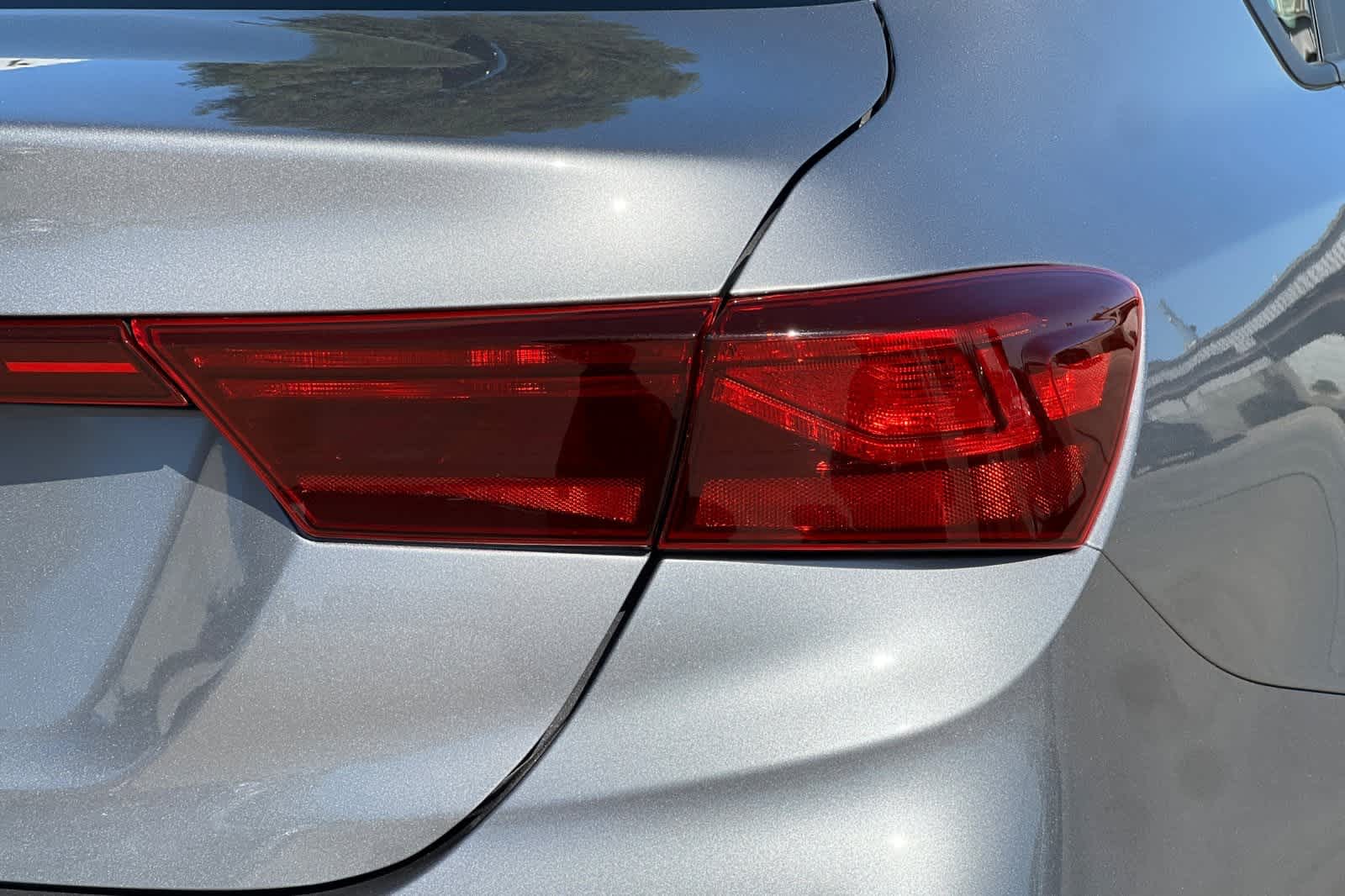 Thumbnail: 2023 Kia Forte - 32