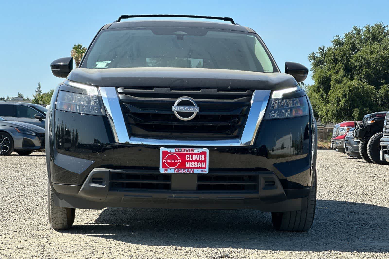 Thumbnail: 2024 Nissan Pathfinder - 11