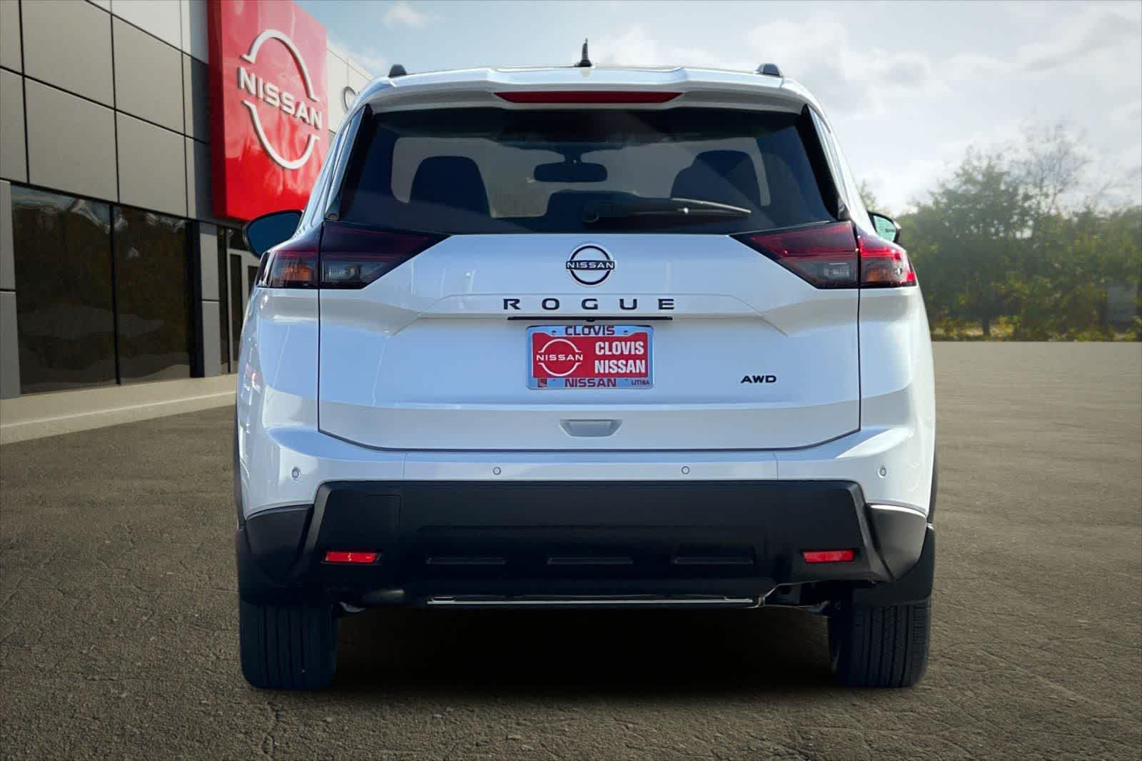 Thumbnail: 2026 Nissan Rogue - 8