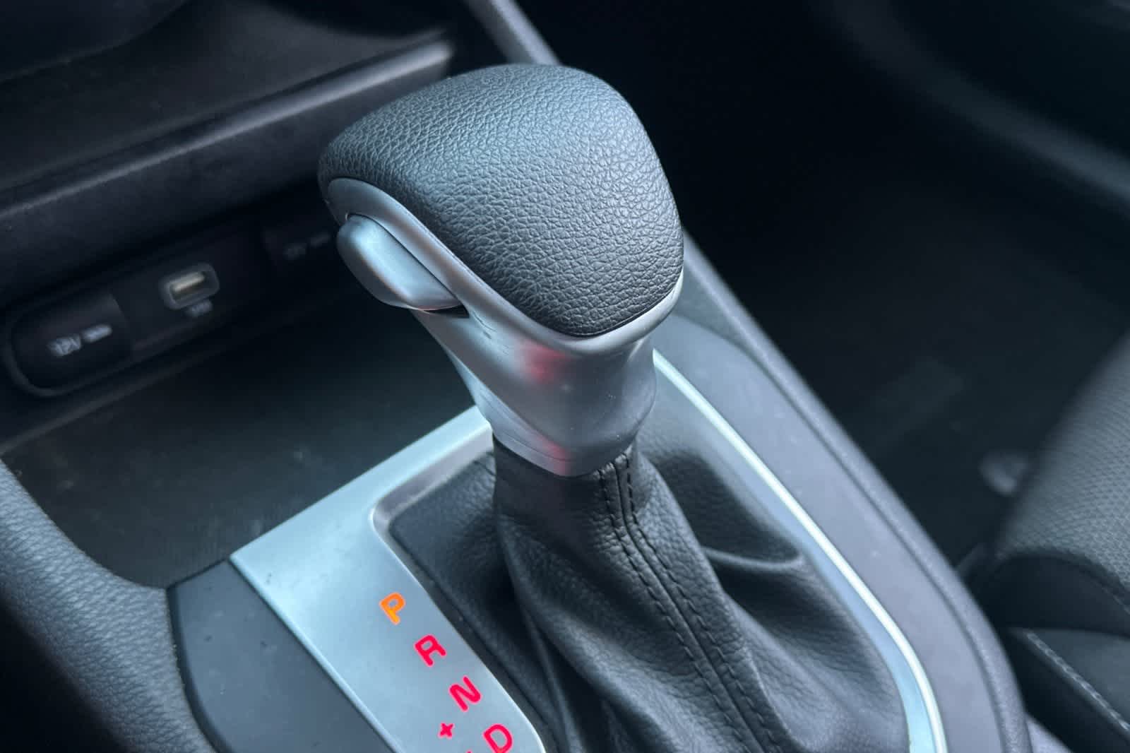 Thumbnail: 2022 Kia Forte - 23