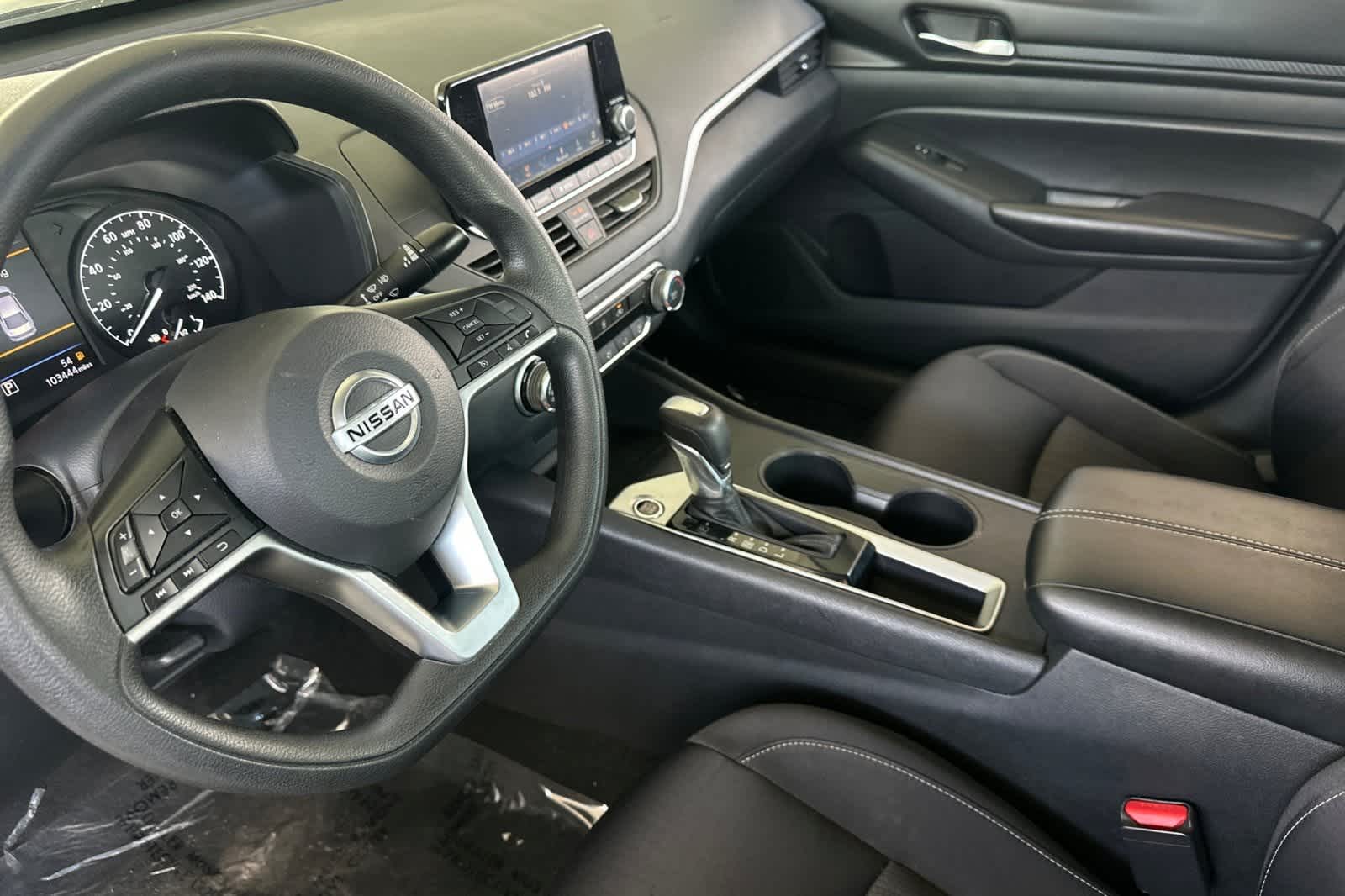 Thumbnail: 2021 Nissan Altima - 14
