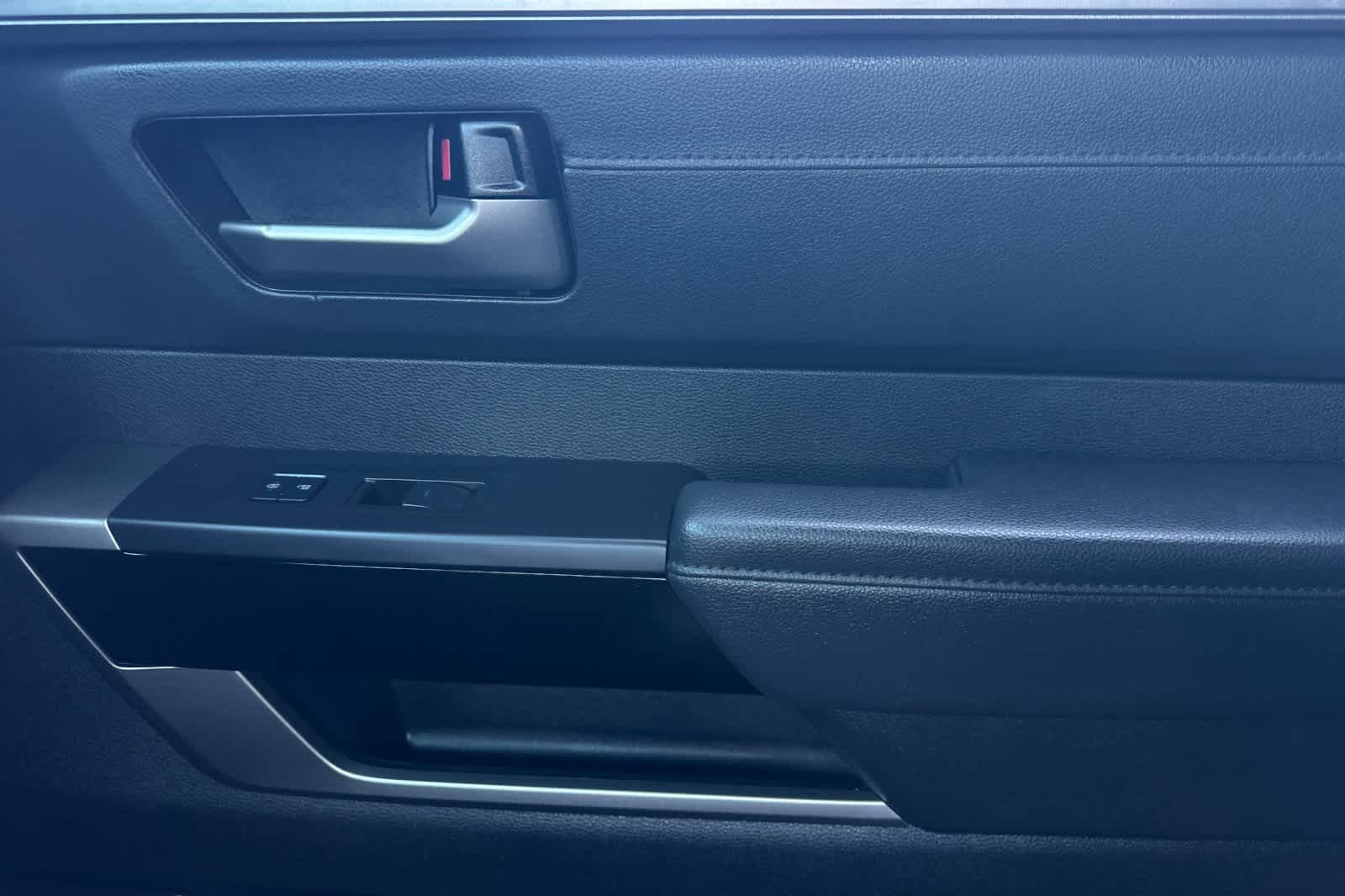 Thumbnail: 2023 Toyota Tundra - 19