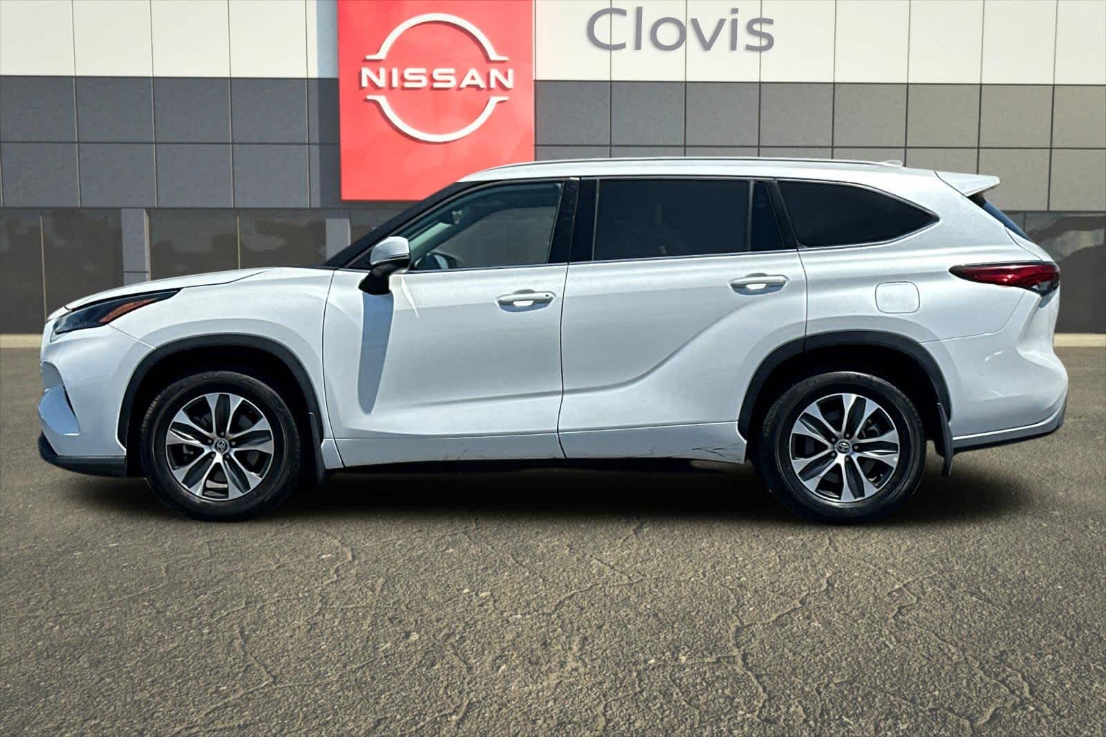 2022 Toyota Highlander XLE 6