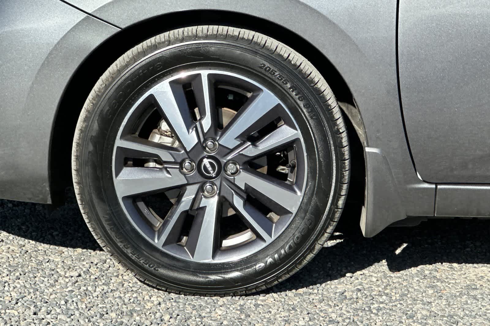 Thumbnail: 2024 Nissan Versa - 32