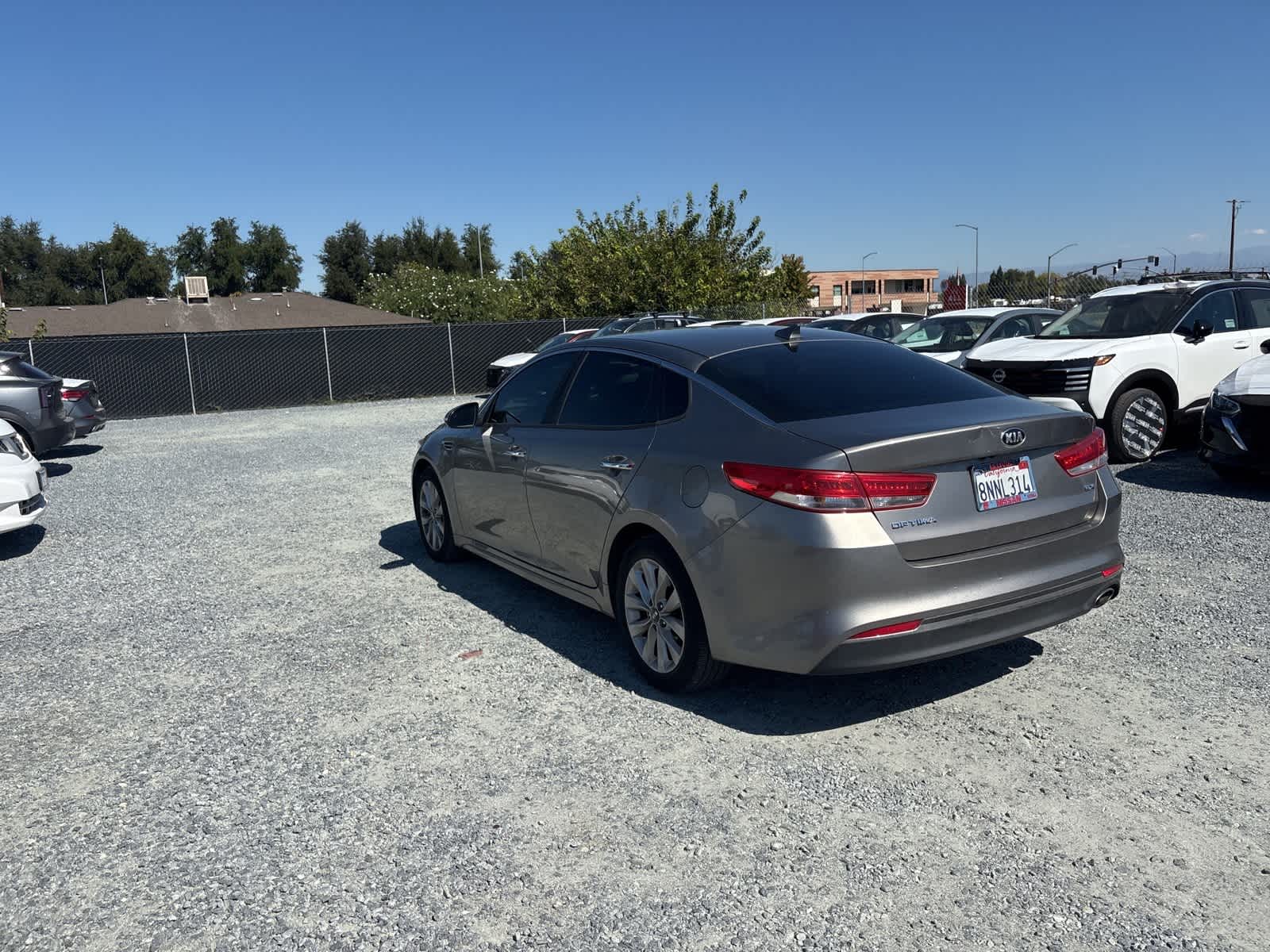 Thumbnail: 2016 Kia Optima - 2