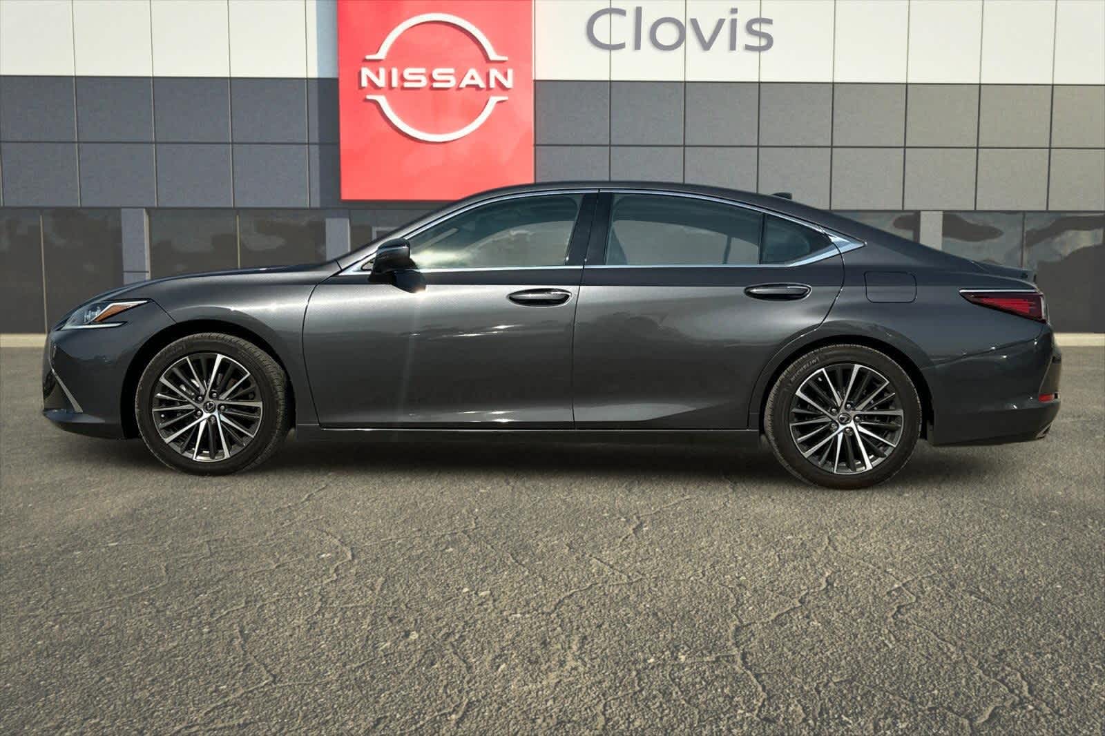 Thumbnail: 2024 Lexus ES - 6