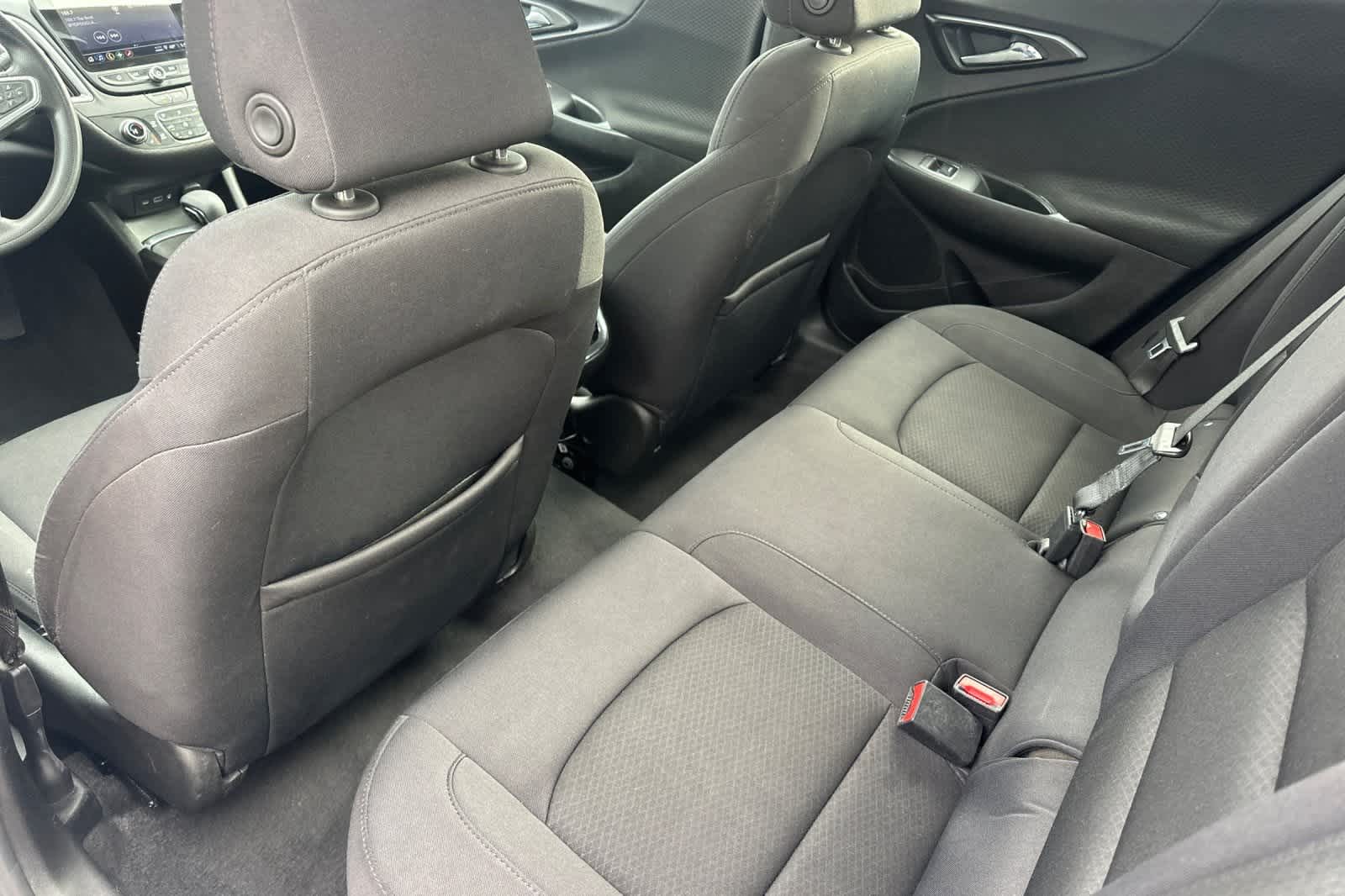 Thumbnail: 2022 Chevrolet Malibu - 5