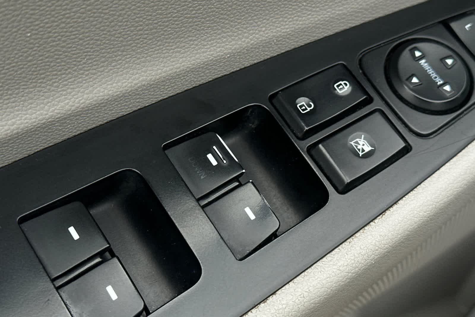 Thumbnail: 2017 Hyundai Tucson - 14