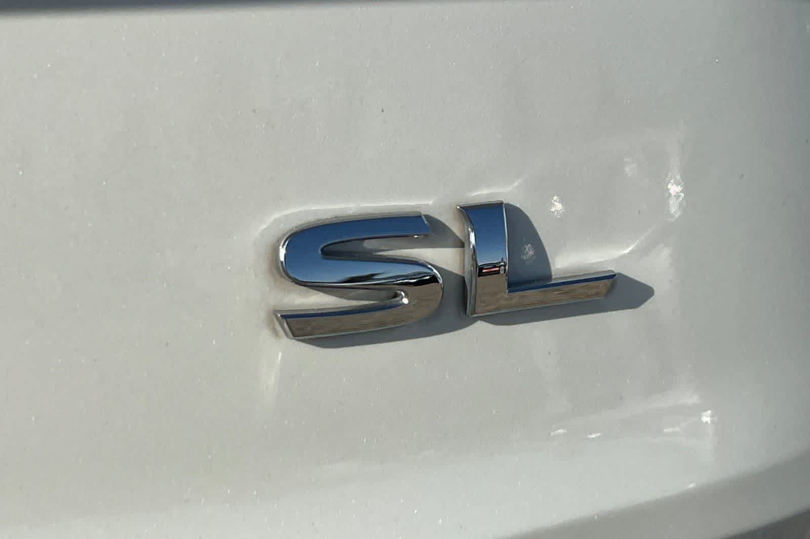 Thumbnail: 2022 Nissan Rogue - 17