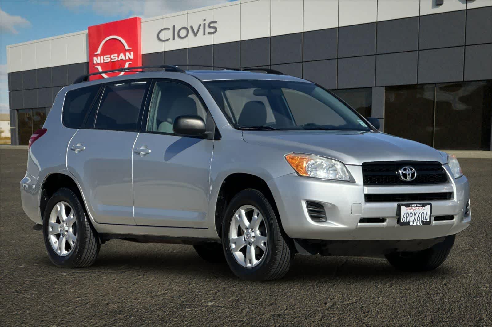 Thumbnail: 2011 Toyota RAV4 - 10