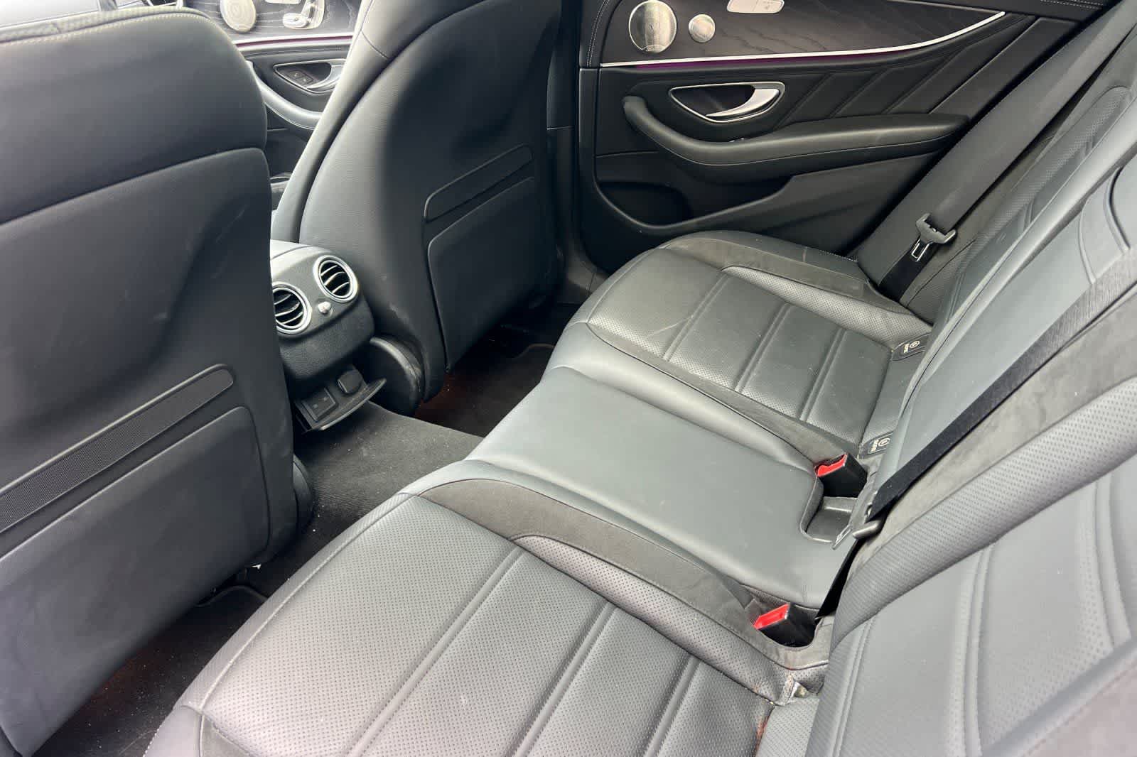 Thumbnail: 2022 Mercedes-Benz E-Class - 5