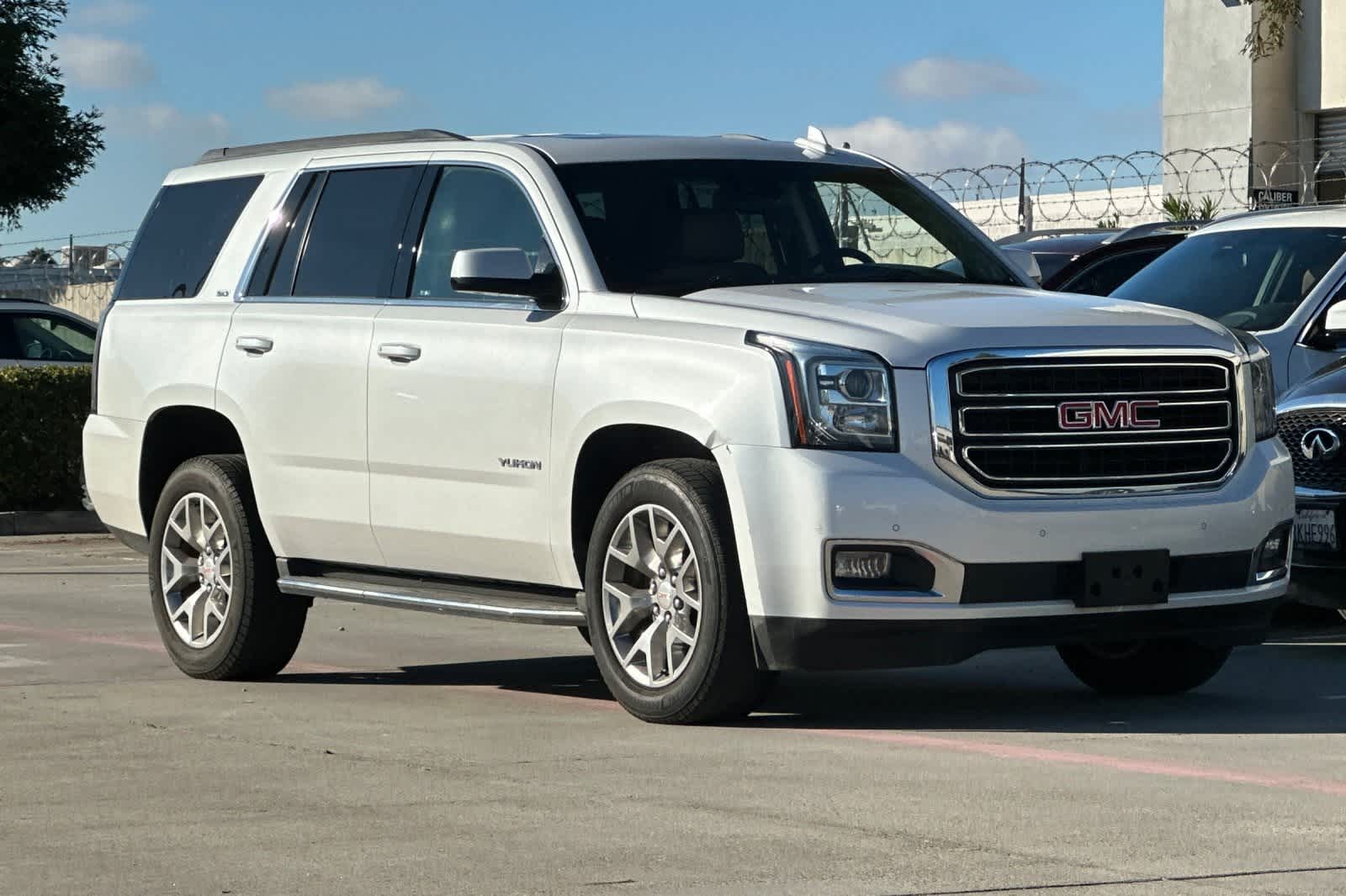 Thumbnail: 2017 GMC Yukon - 10