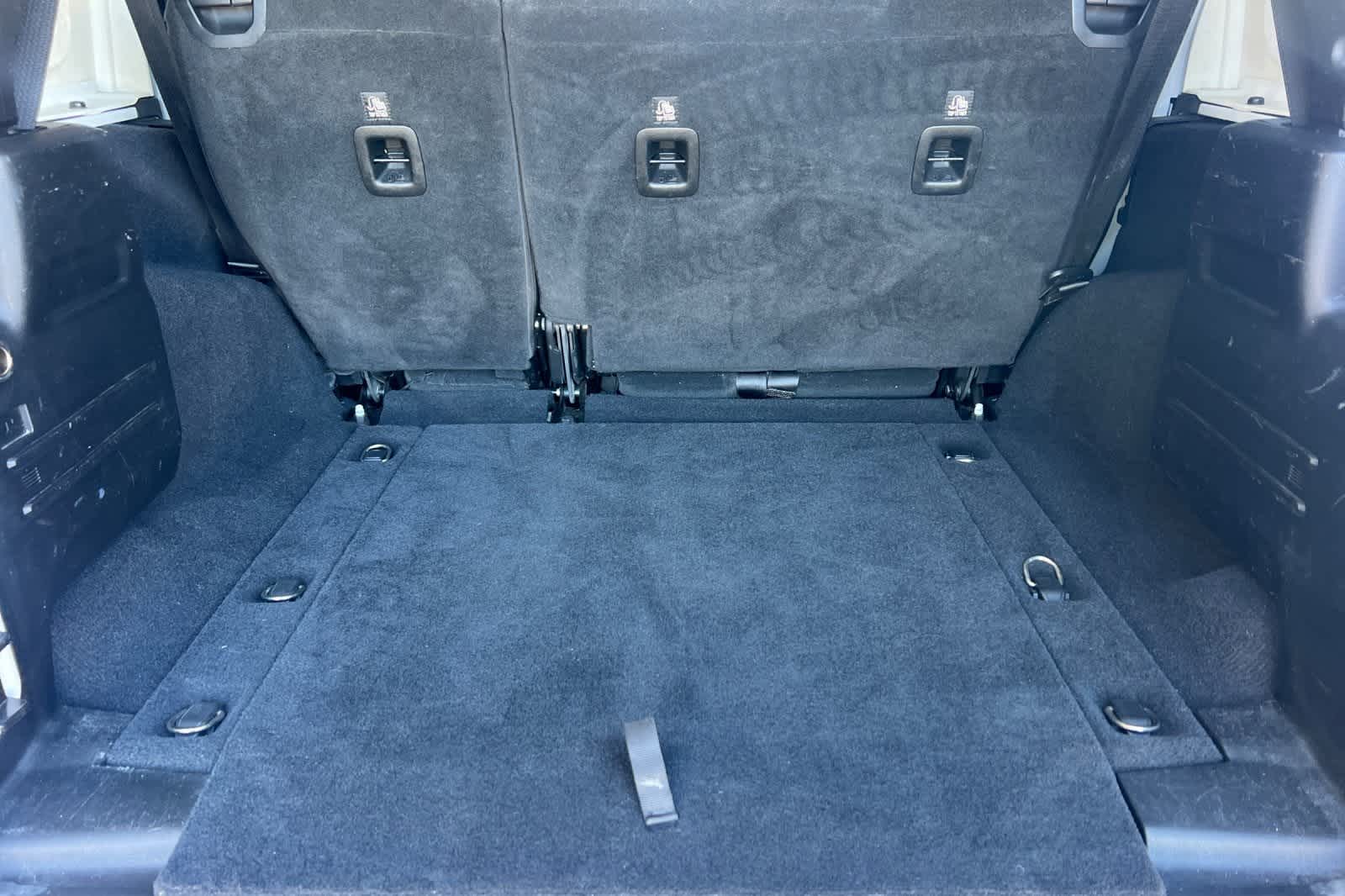 Thumbnail: 2019 Jeep Wrangler - 16