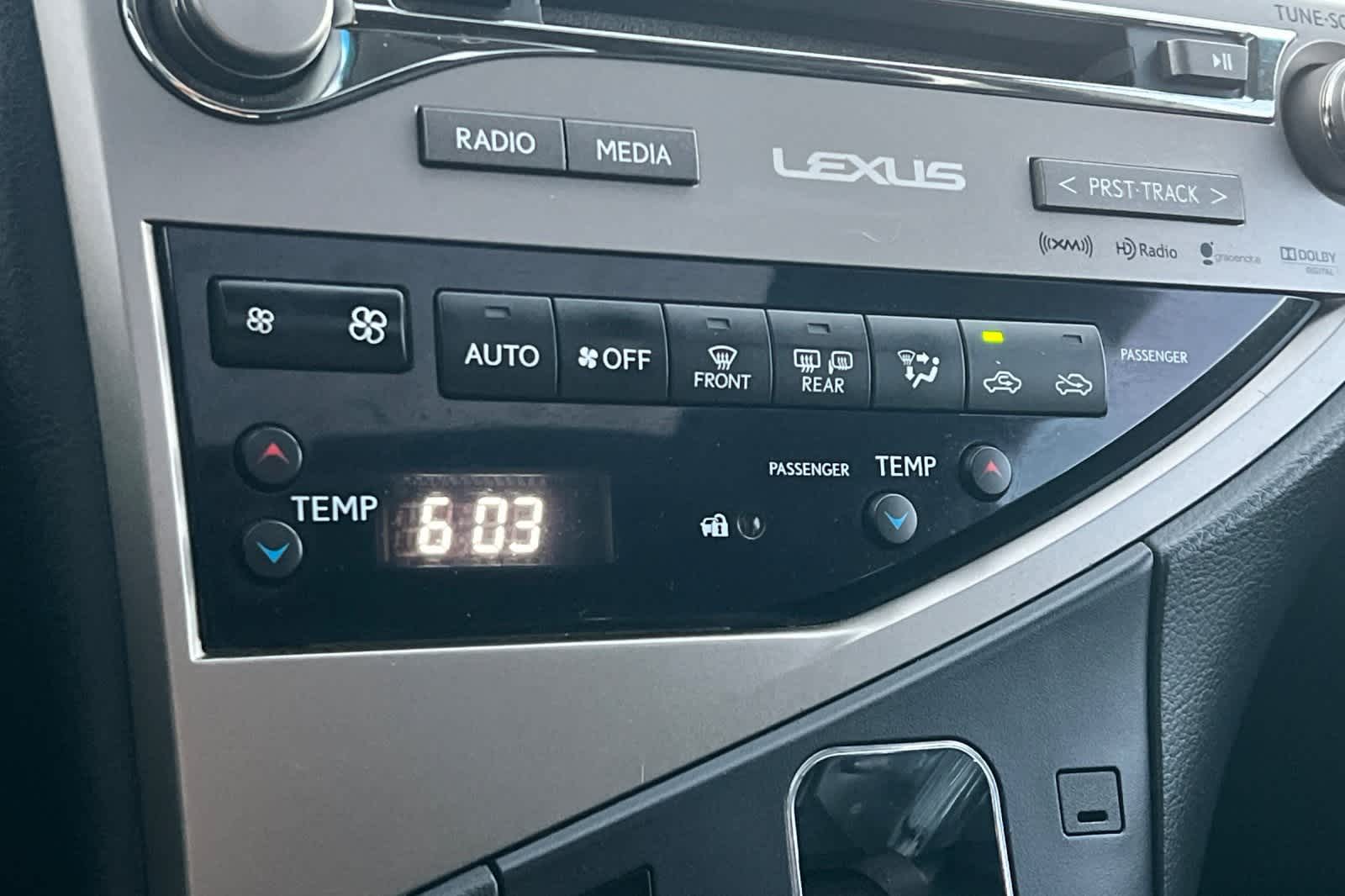 Thumbnail: 2015 Lexus RX - 24