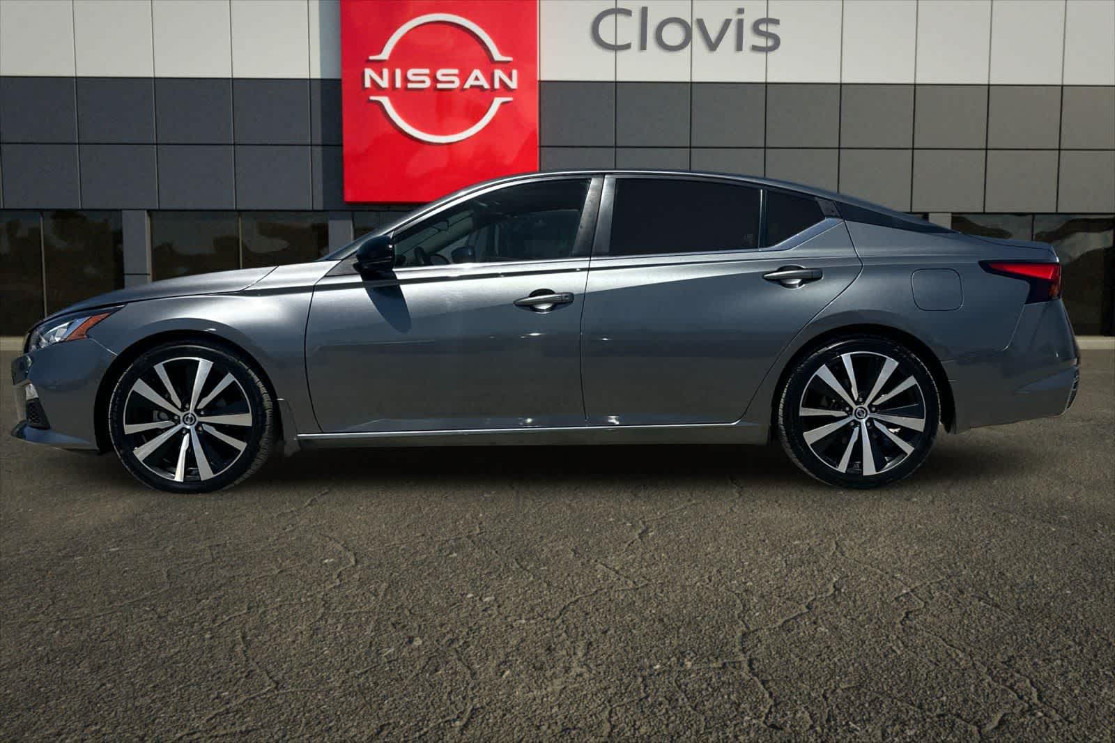 Thumbnail: 2020 Nissan Altima - 5