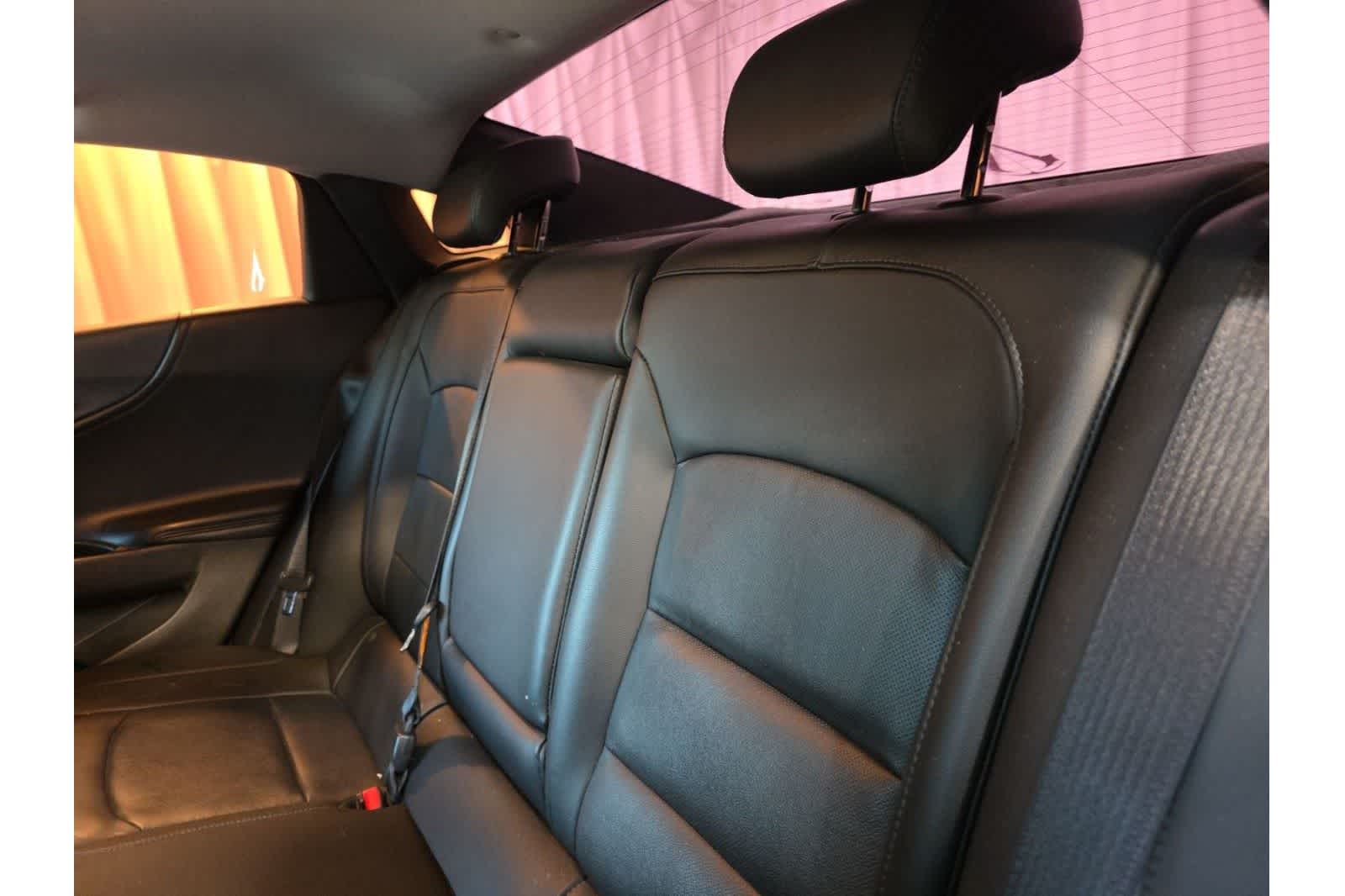 Thumbnail: 2017 Chevrolet Malibu - 14