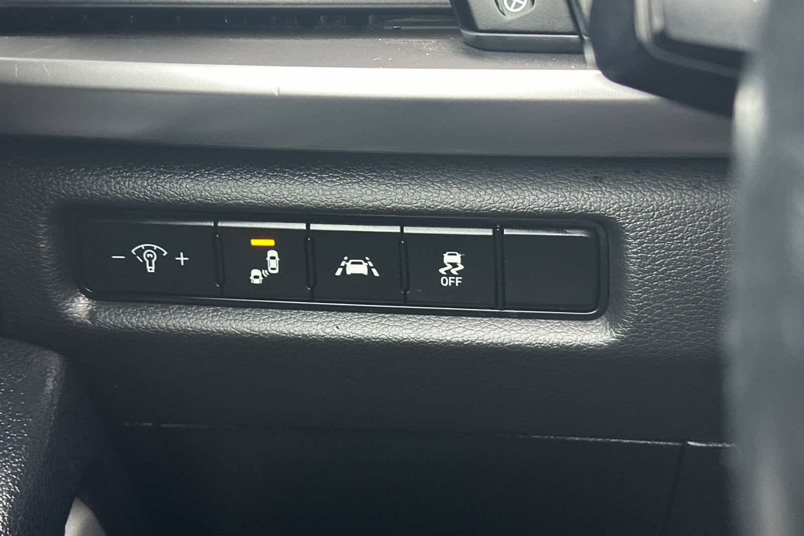 Thumbnail: 2020 Kia Telluride - 33