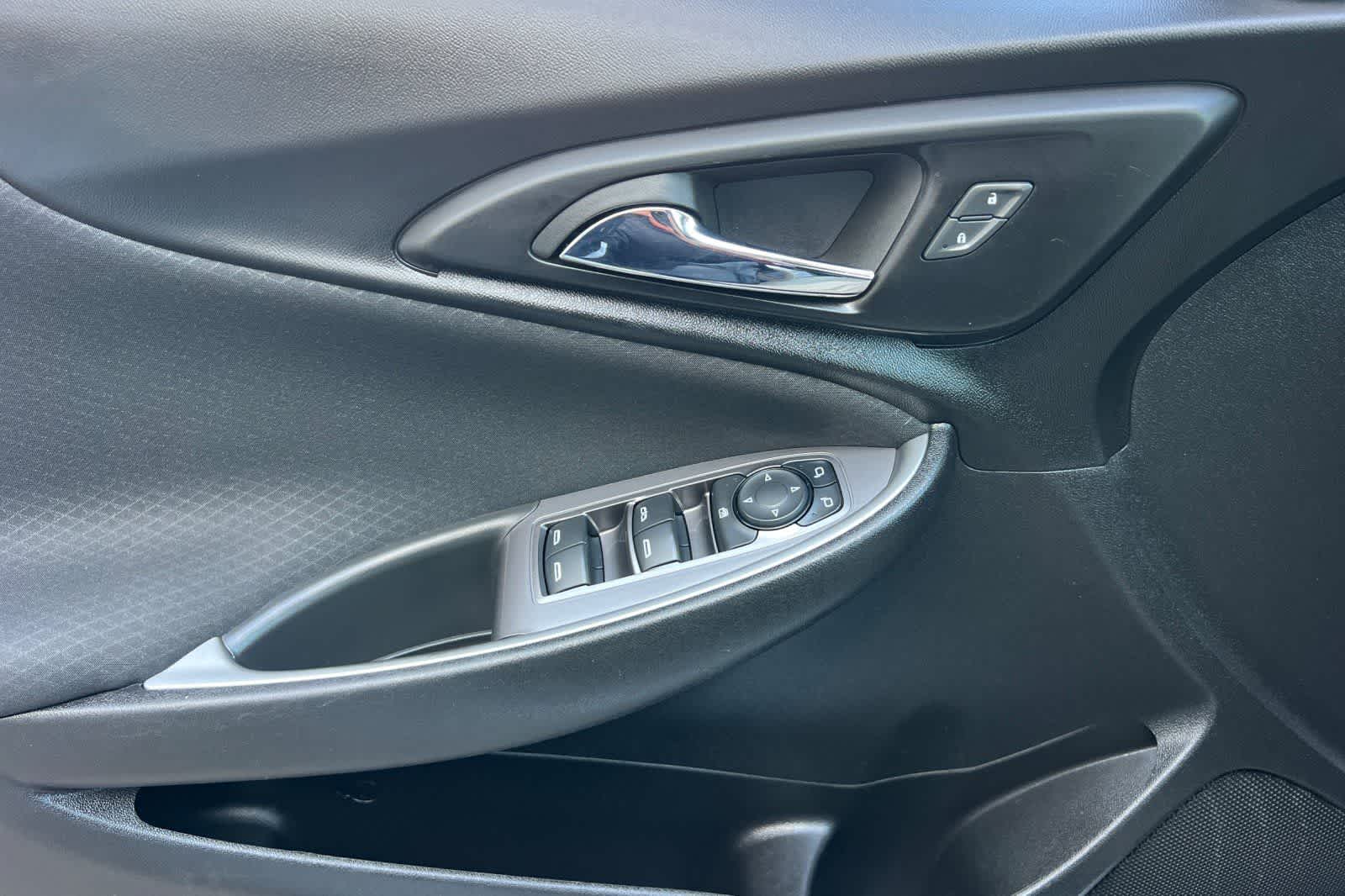 Thumbnail: 2023 Chevrolet Malibu - 13
