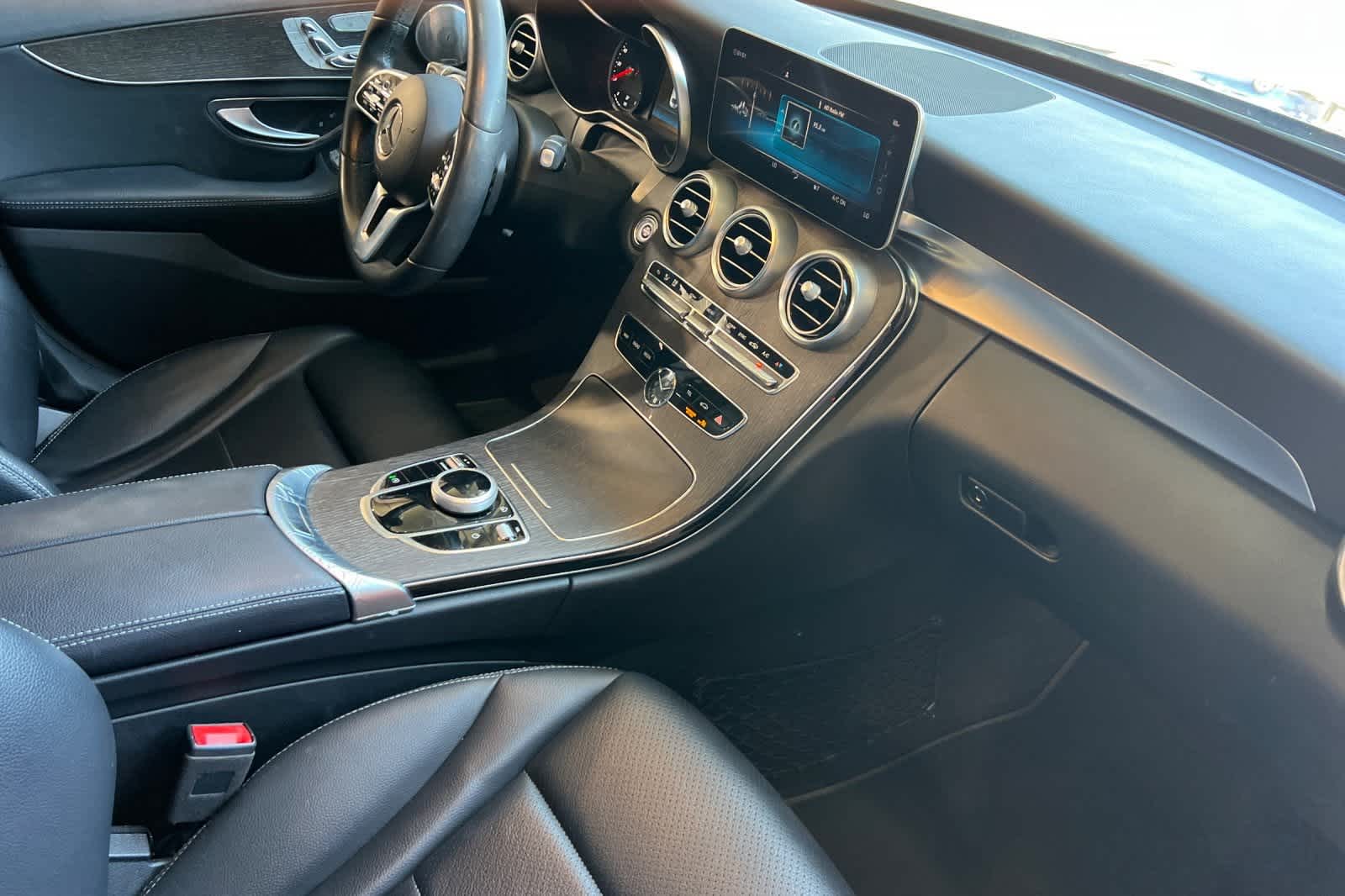 Thumbnail: 2019 Mercedes-Benz C-Class - 18