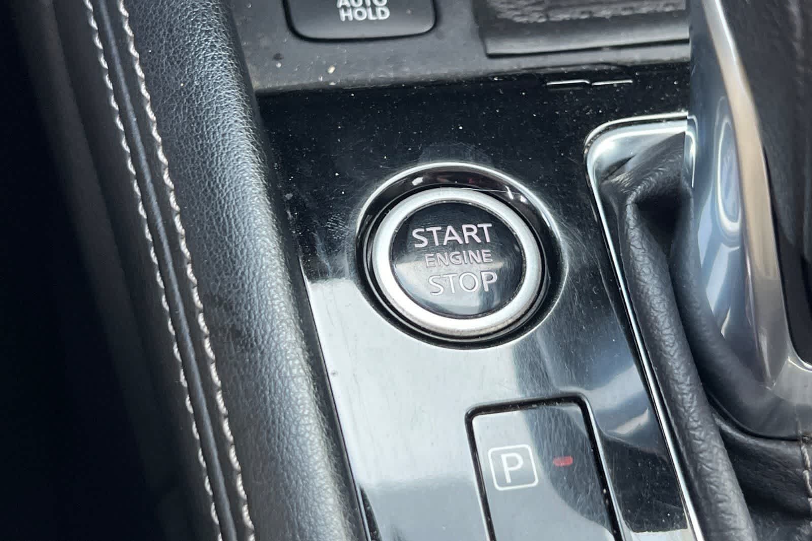 Thumbnail: 2023 Nissan Kicks - 24