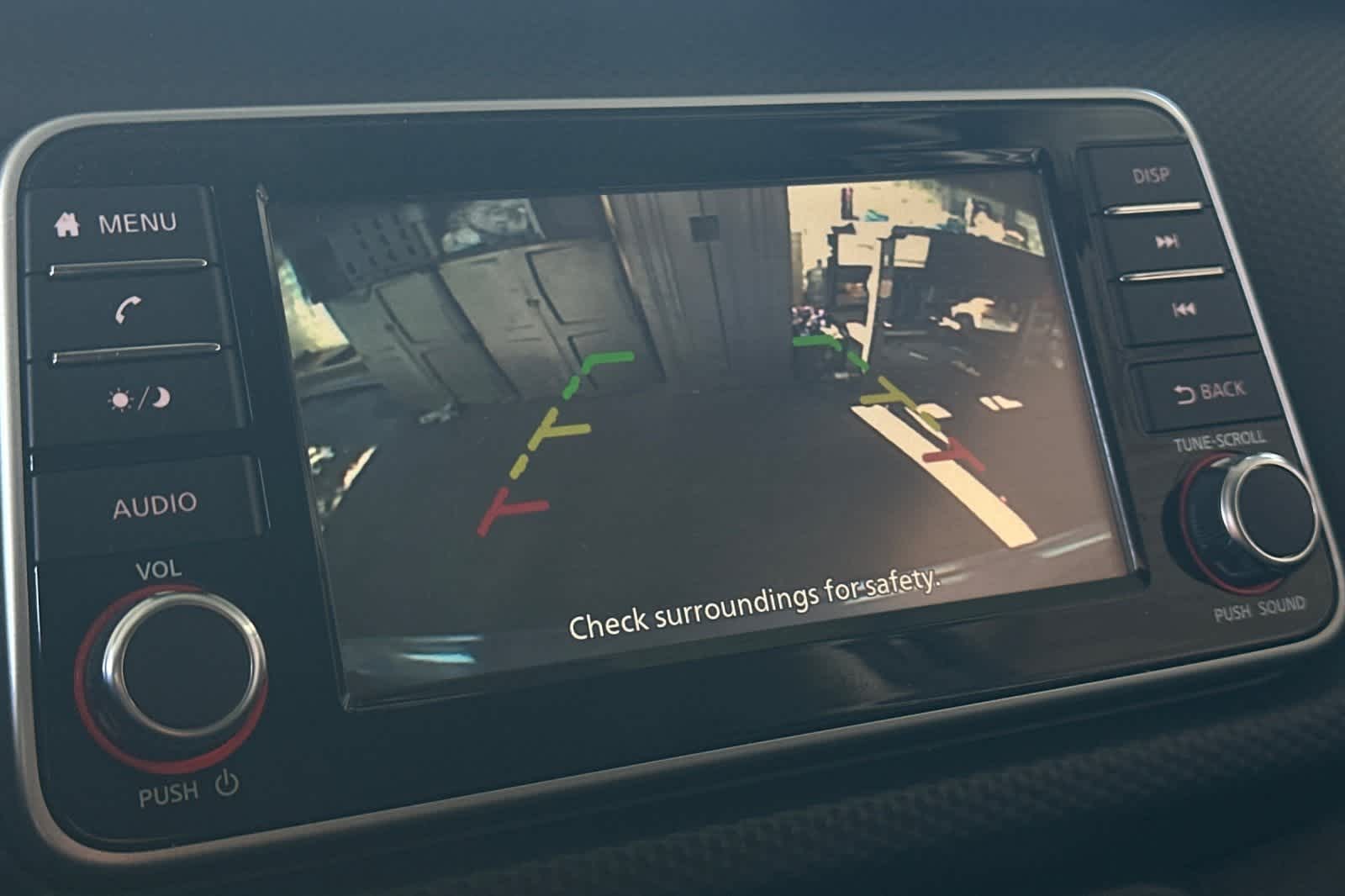 Thumbnail: 2021 Nissan Kicks - 21