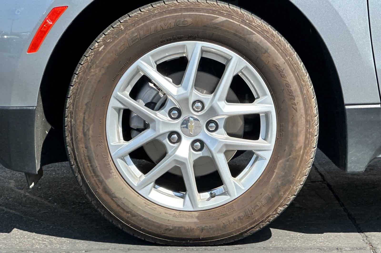Thumbnail: 2024 Chevrolet Equinox - 12