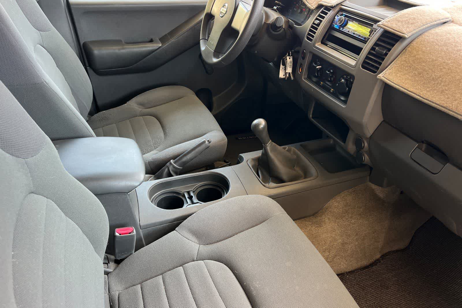 Thumbnail: 2005 Nissan Frontier - 17