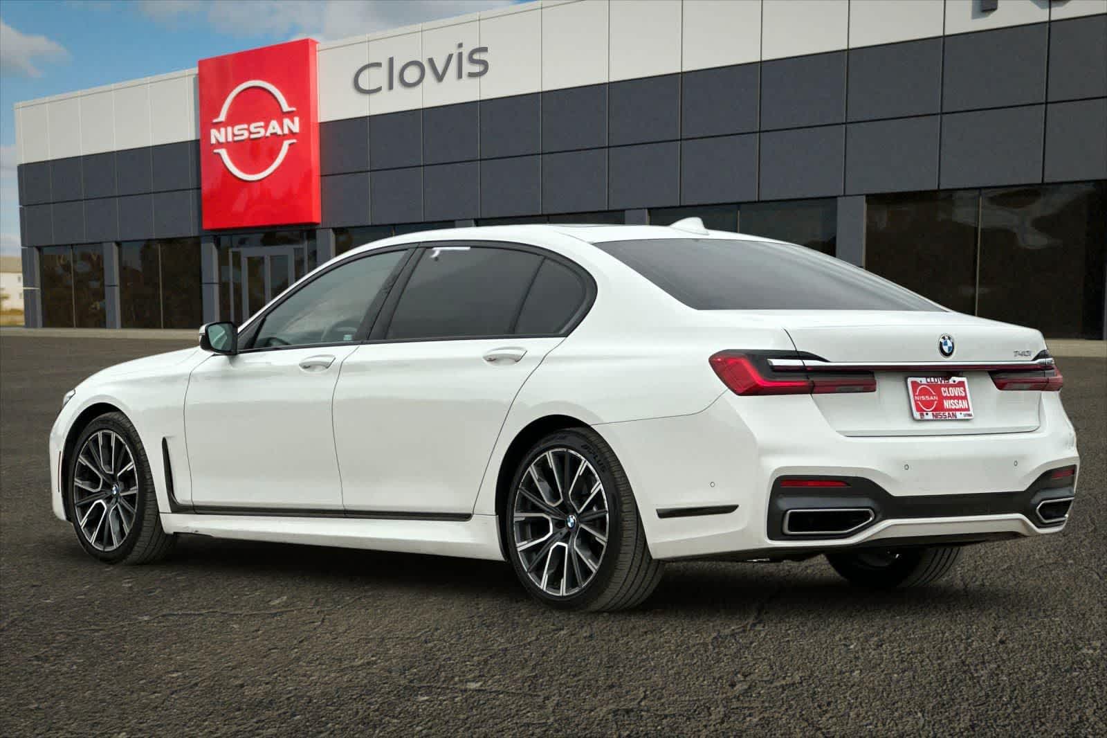 Thumbnail: 2022 BMW 7 Series - 6