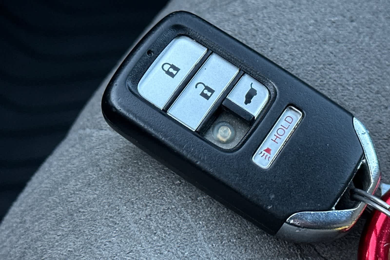 Thumbnail: 2014 Honda Odyssey - 24