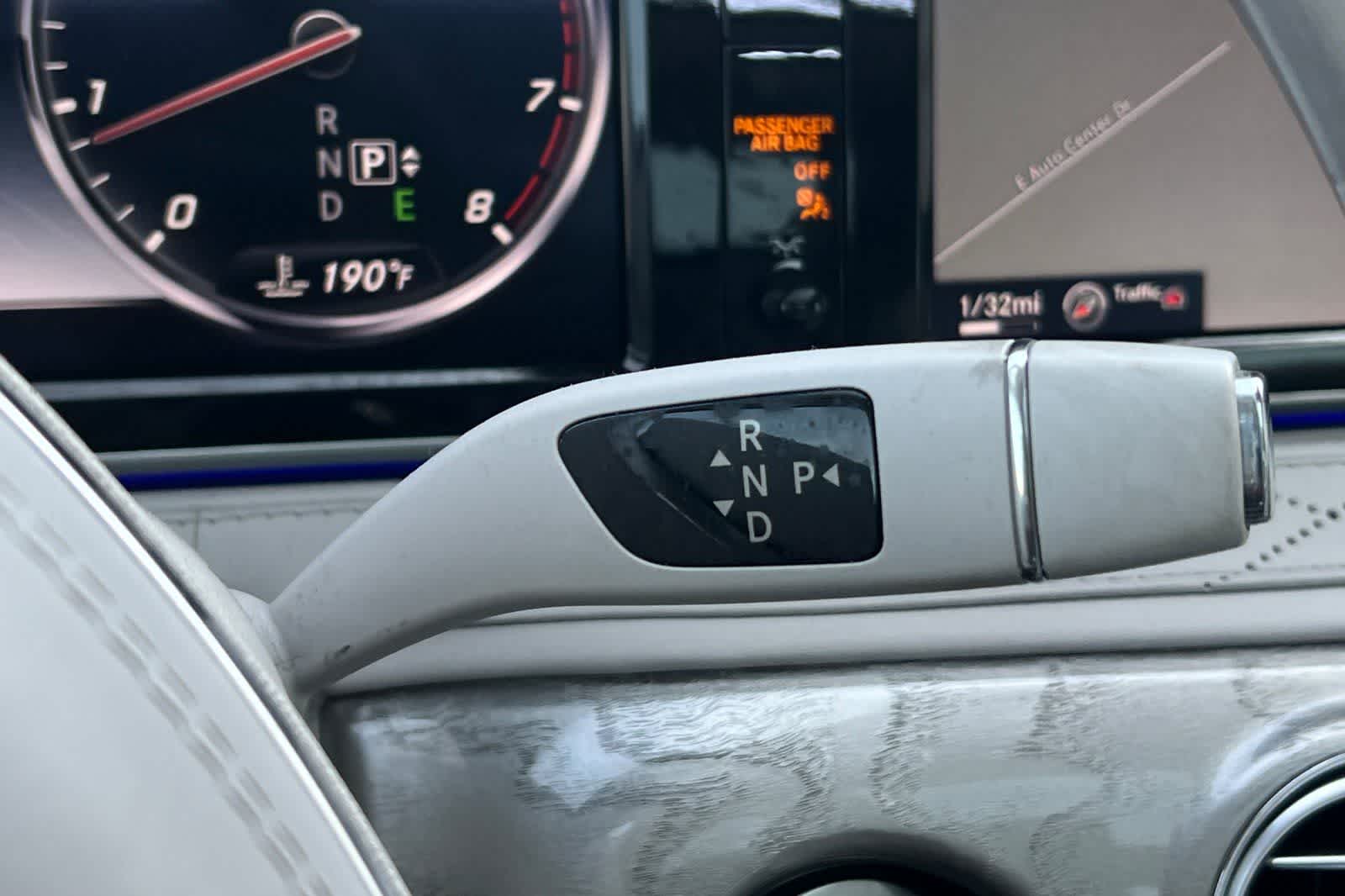 Thumbnail: 2015 Mercedes-Benz S-Class - 23