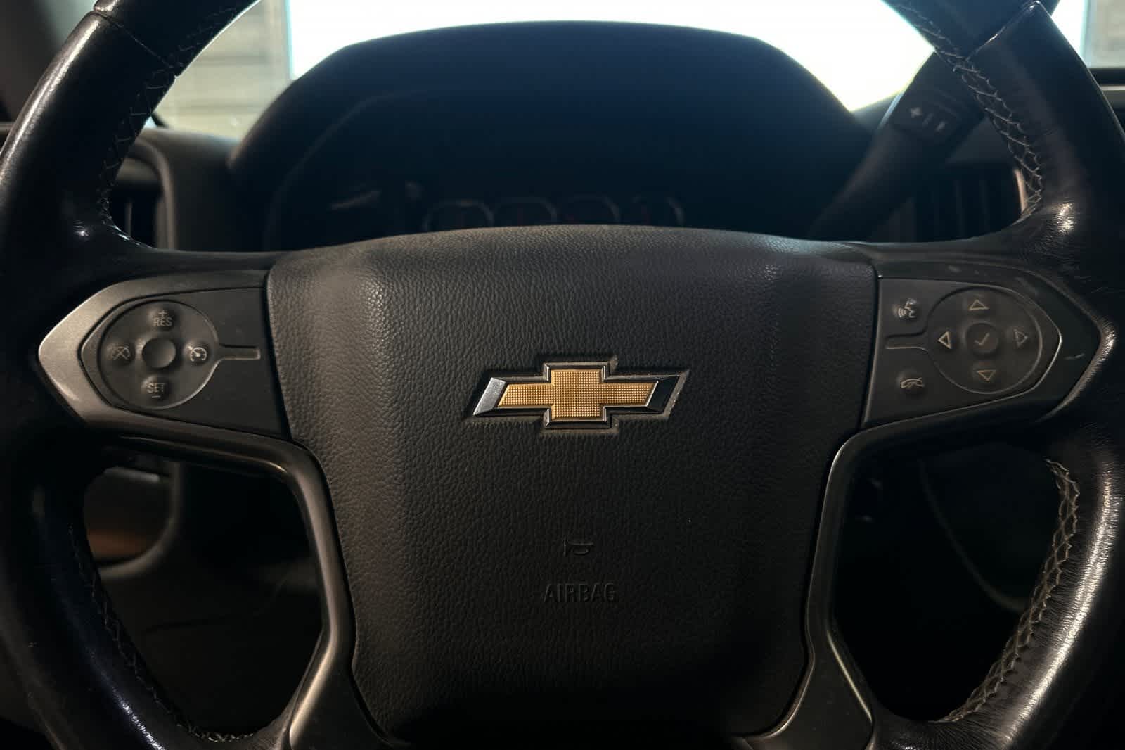 Thumbnail: 2018 Chevrolet Silverado 1500 - 24