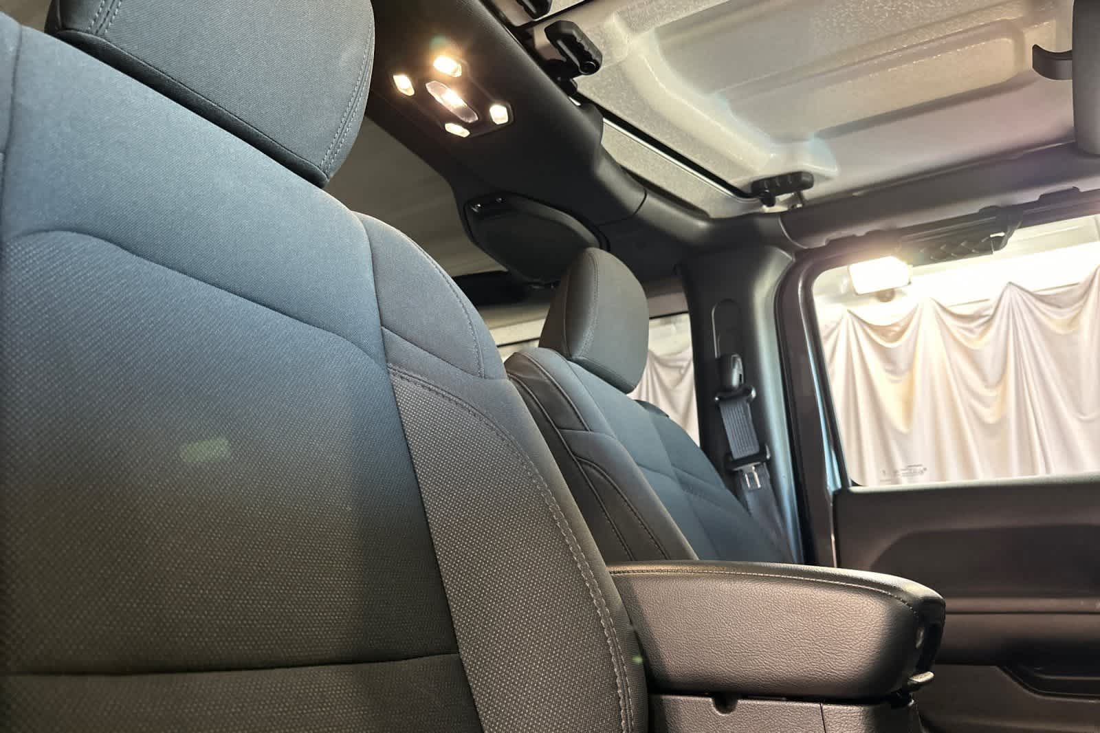 Thumbnail: 2023 Jeep Wrangler - 19