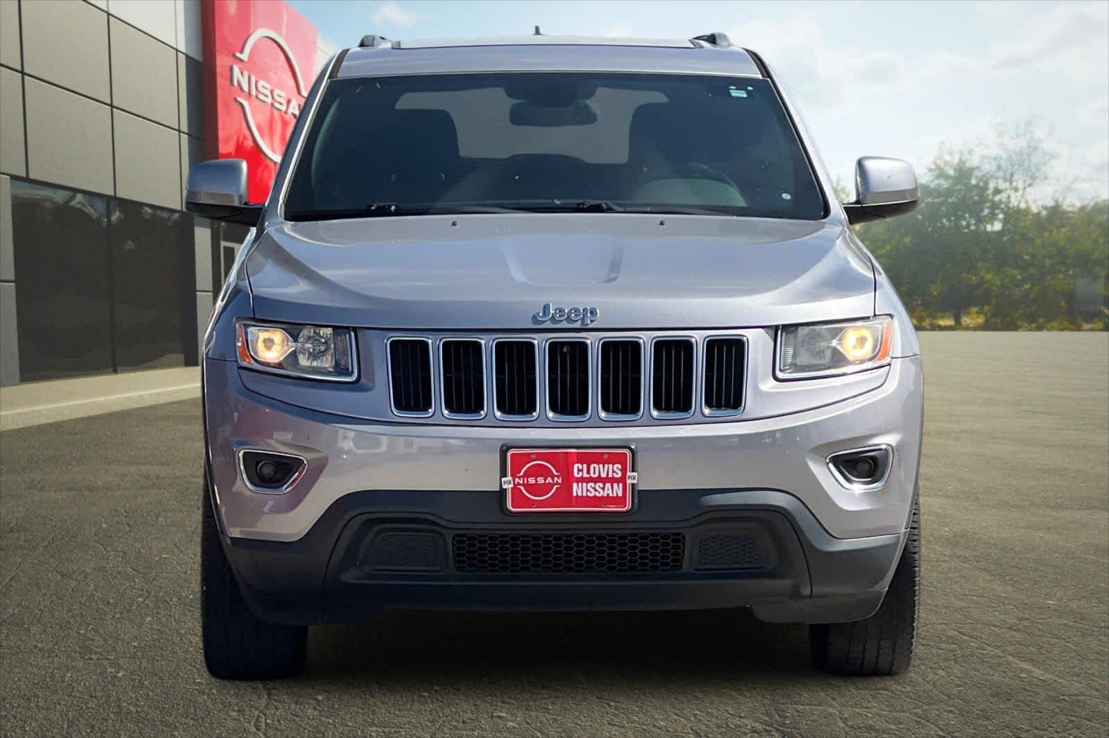 Thumbnail: 2016 Jeep Grand Cherokee - 11