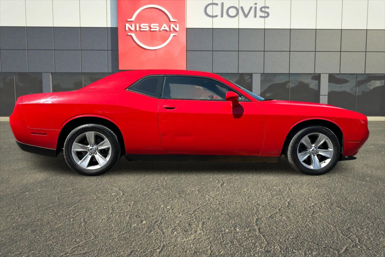 Thumbnail: 2016 Dodge Challenger - 9
