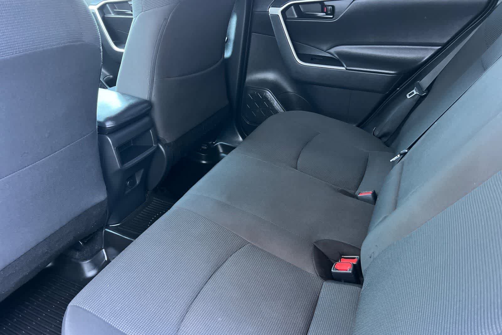 Thumbnail: 2021 Toyota RAV4 - 5