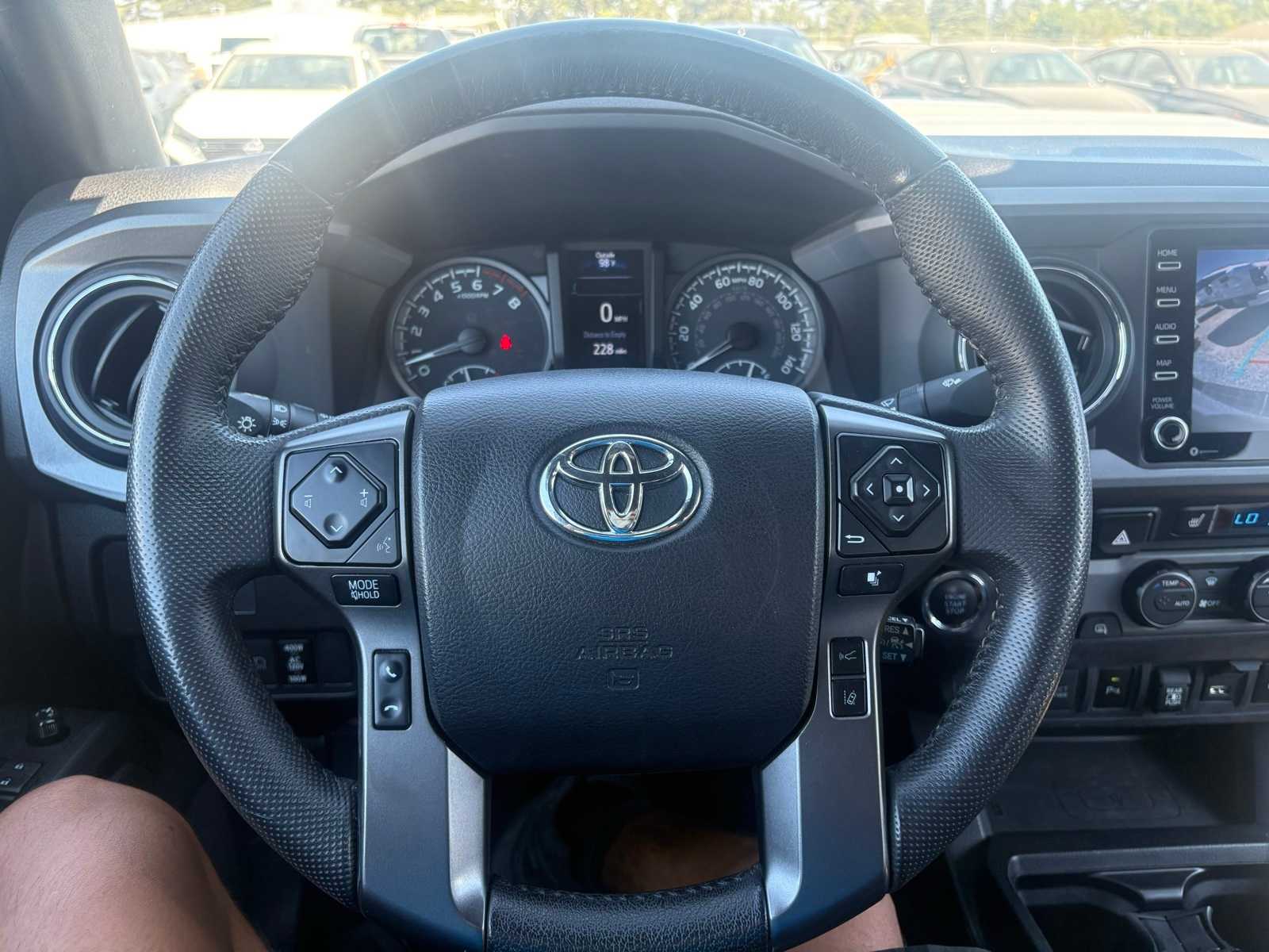 Thumbnail: 2021 Toyota Tacoma - 22