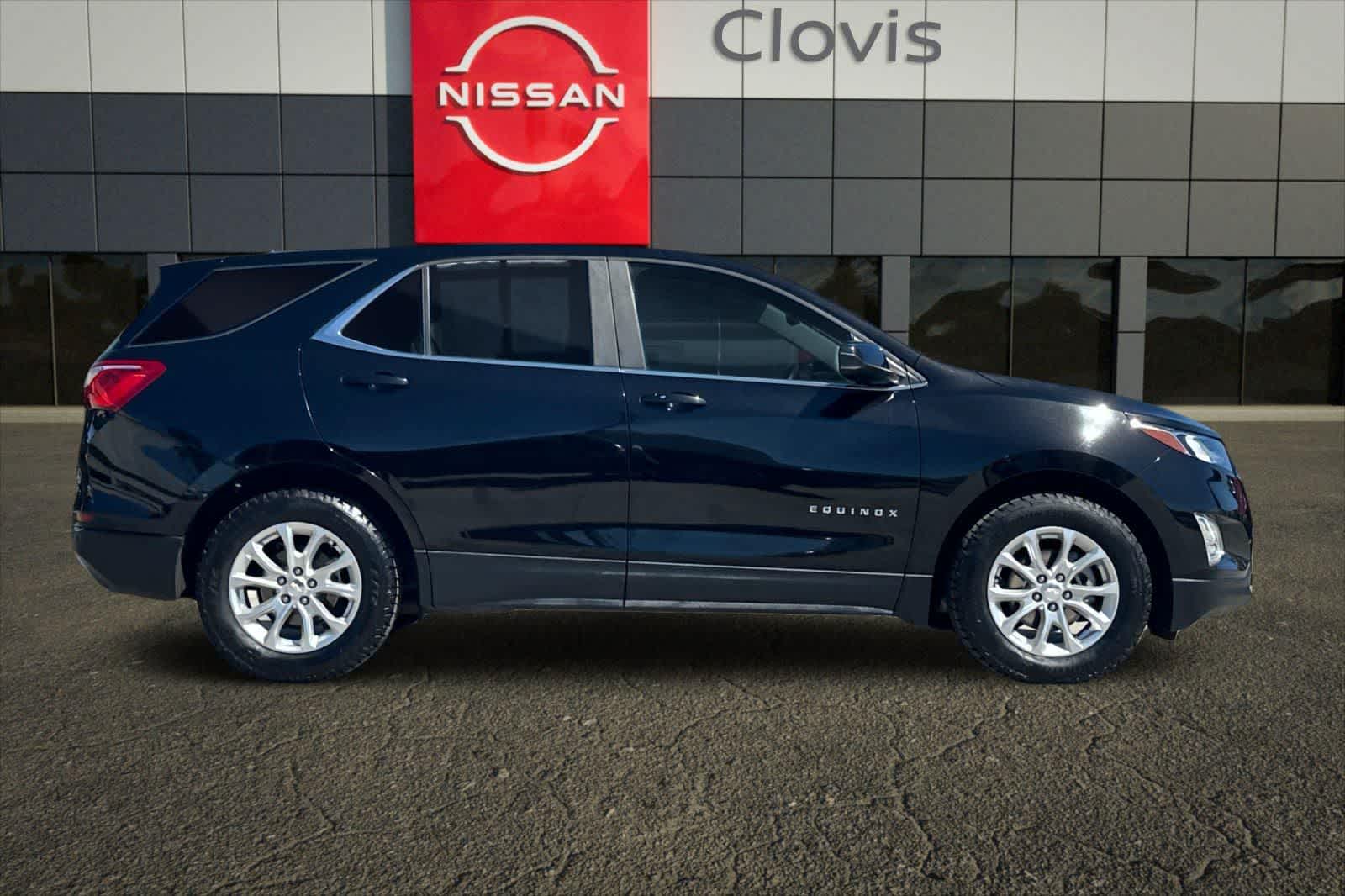 Thumbnail: 2021 Chevrolet Equinox - 9