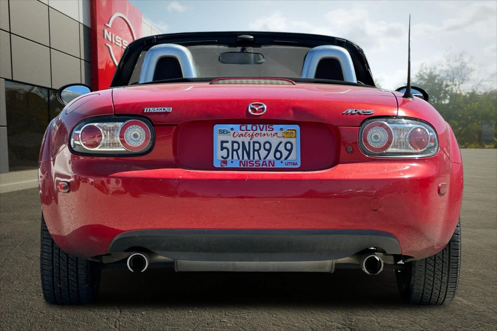 Thumbnail: 2006 Mazda MX-5 Miata - 7