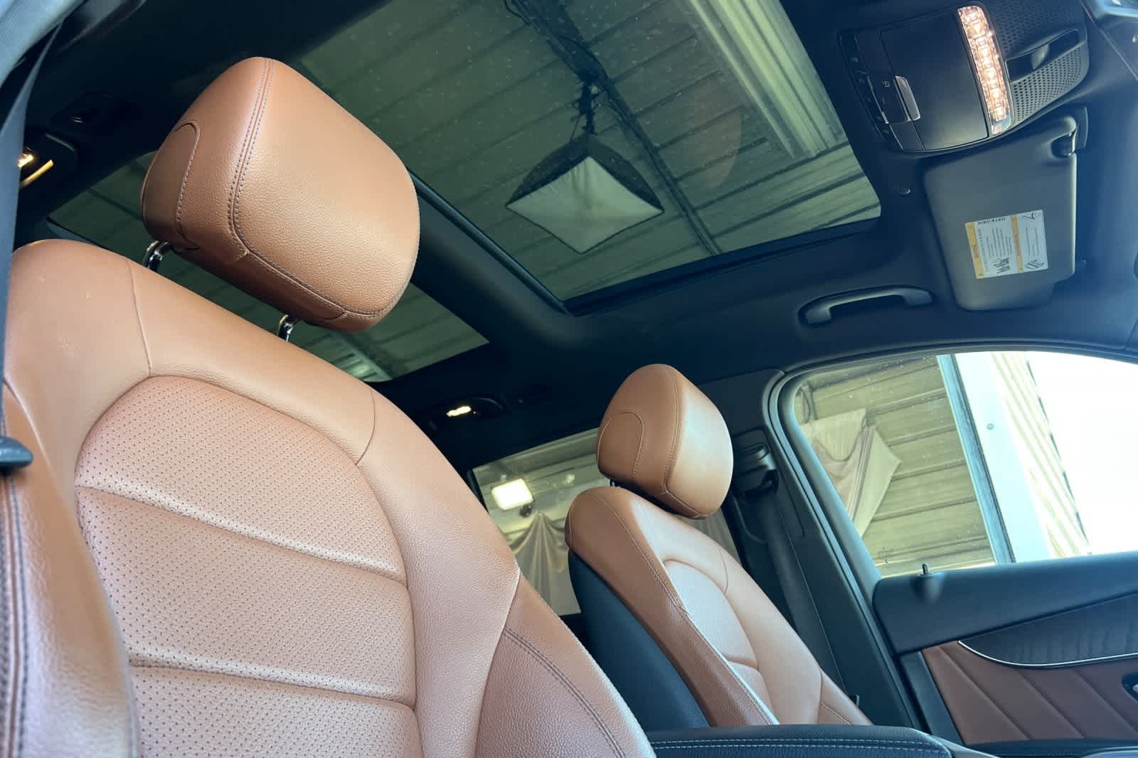 Thumbnail: 2020 Mercedes-Benz GLC - 20