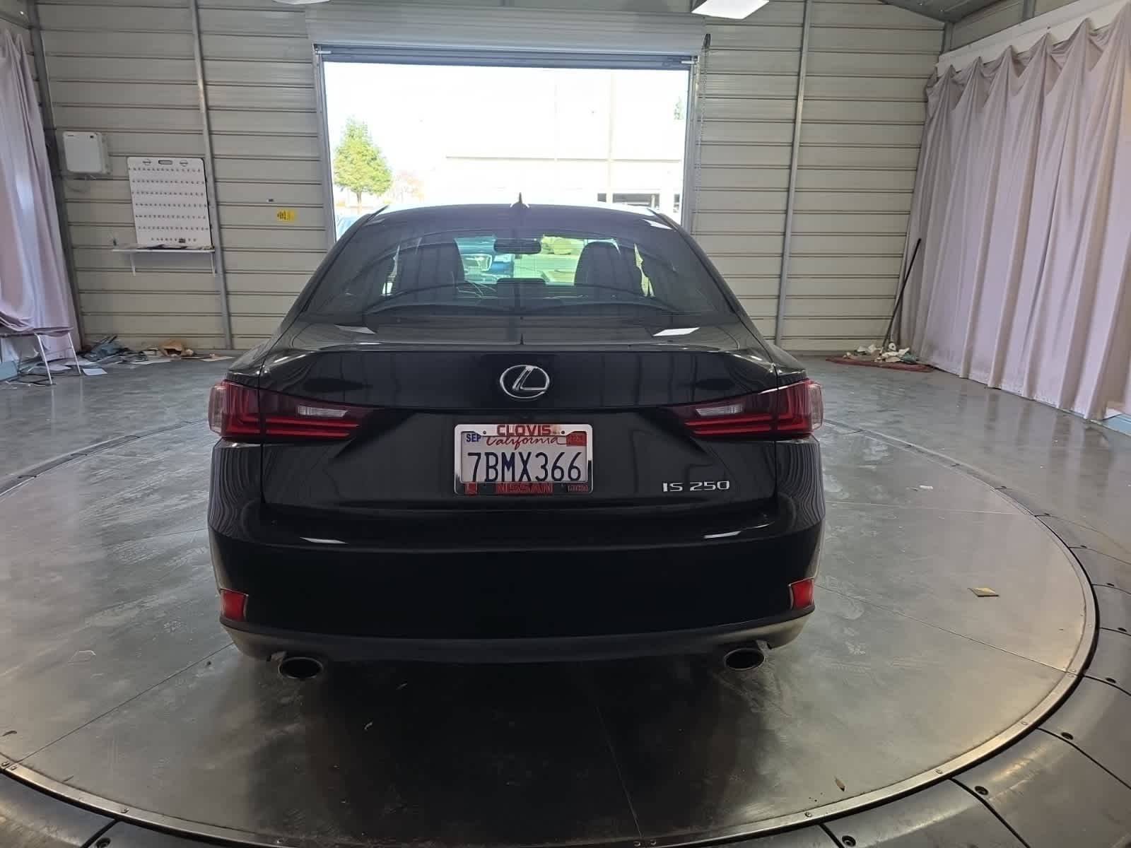 Thumbnail: 2014 Lexus IS - 4