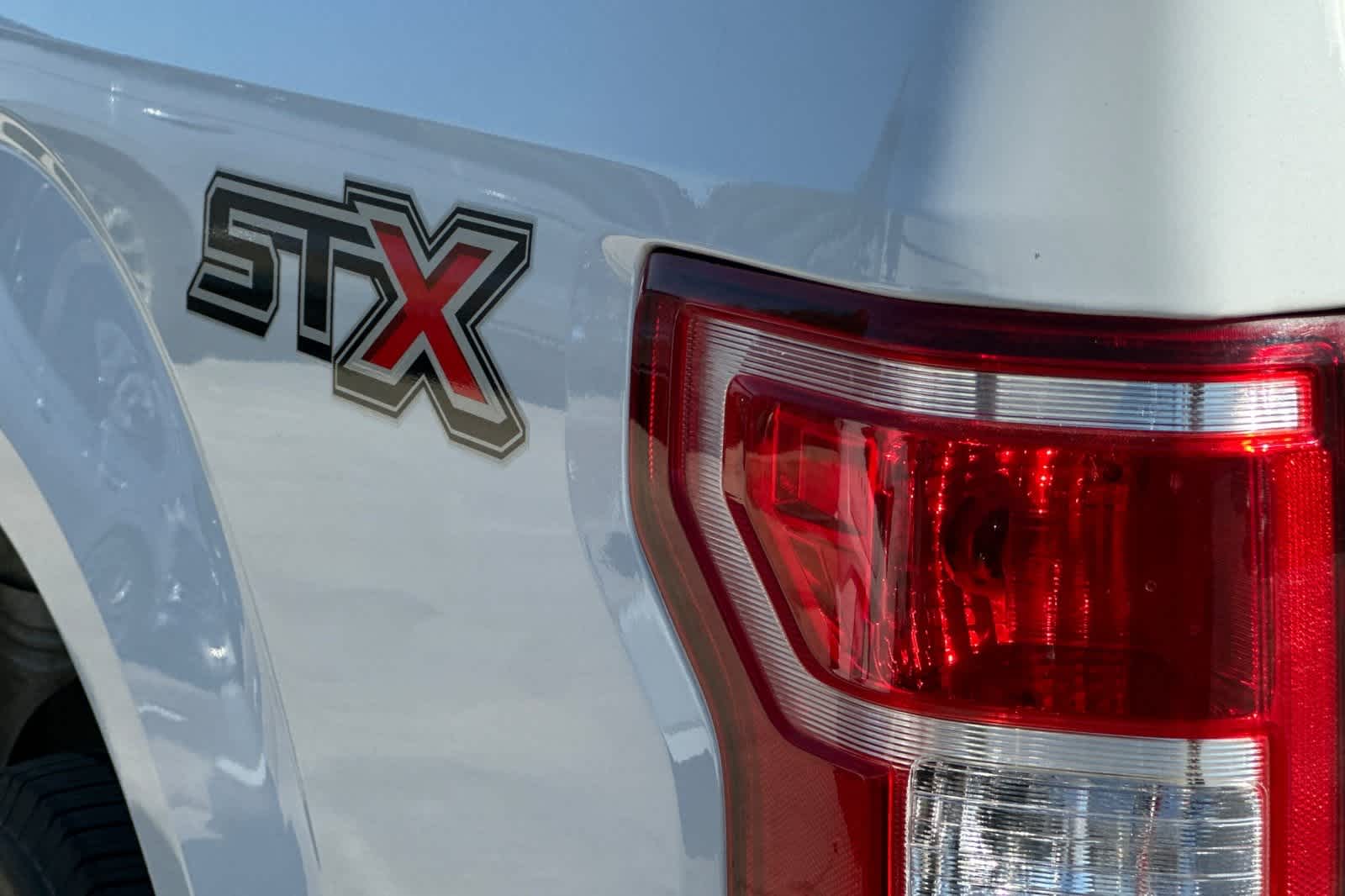 Thumbnail: 2018 Ford F-150 - 15