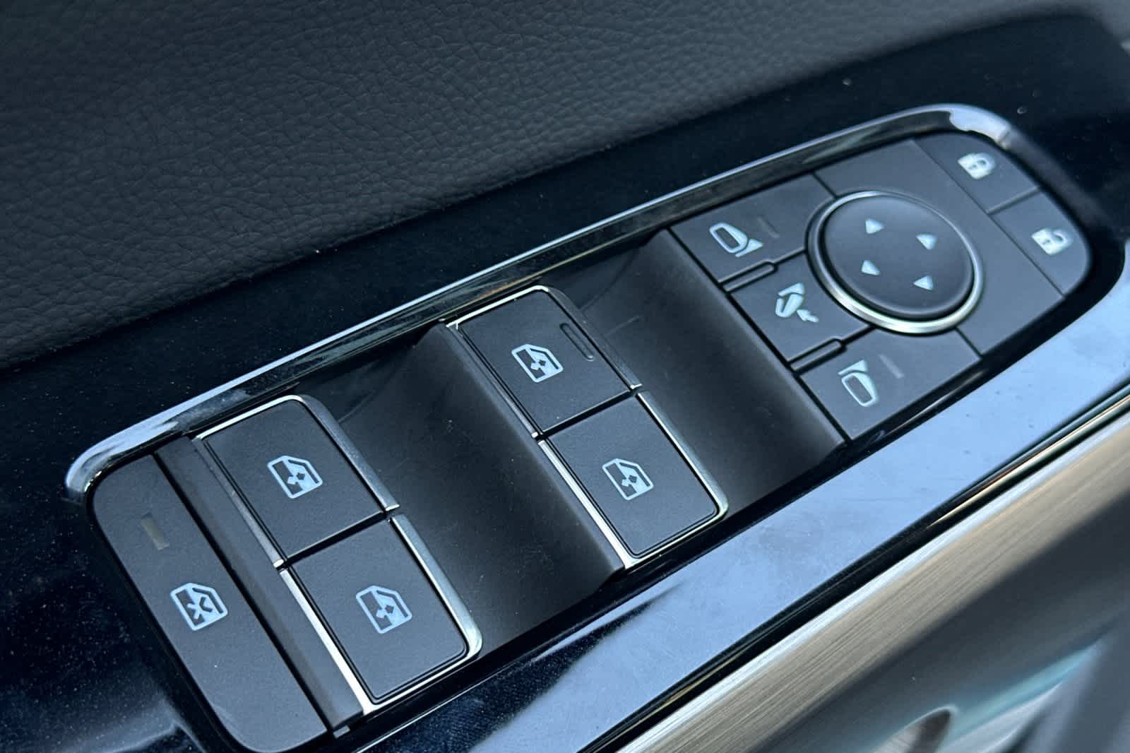 Thumbnail: 2025 Nissan Pathfinder - 14