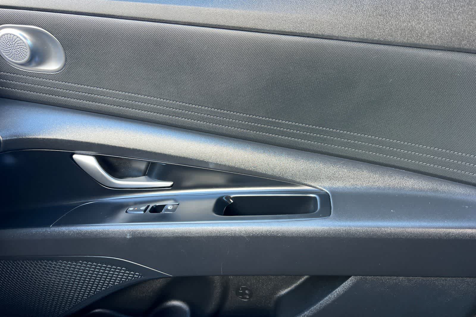 Thumbnail: 2024 Hyundai Elantra - 19