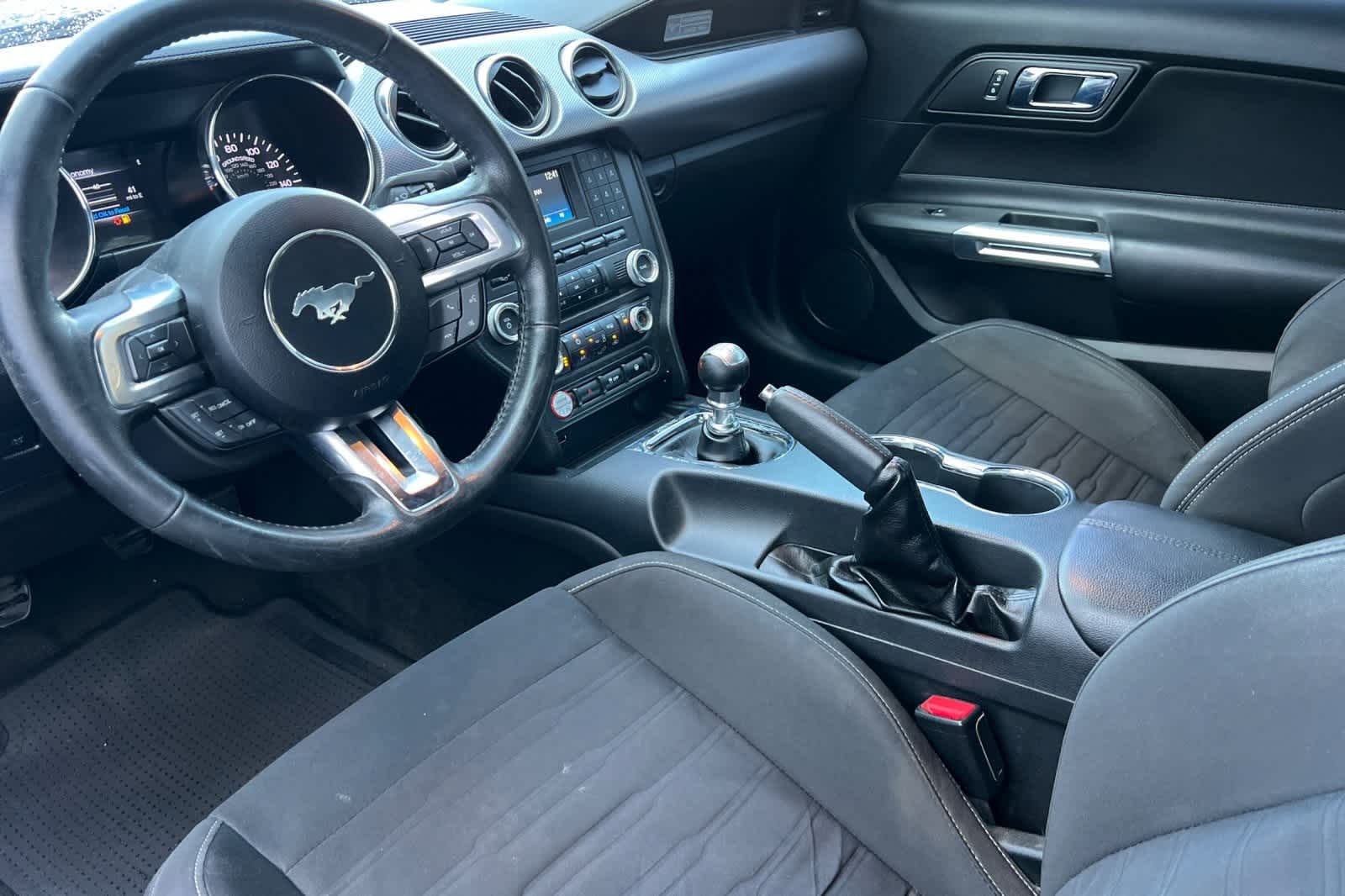 Thumbnail: 2017 Ford Mustang - 12