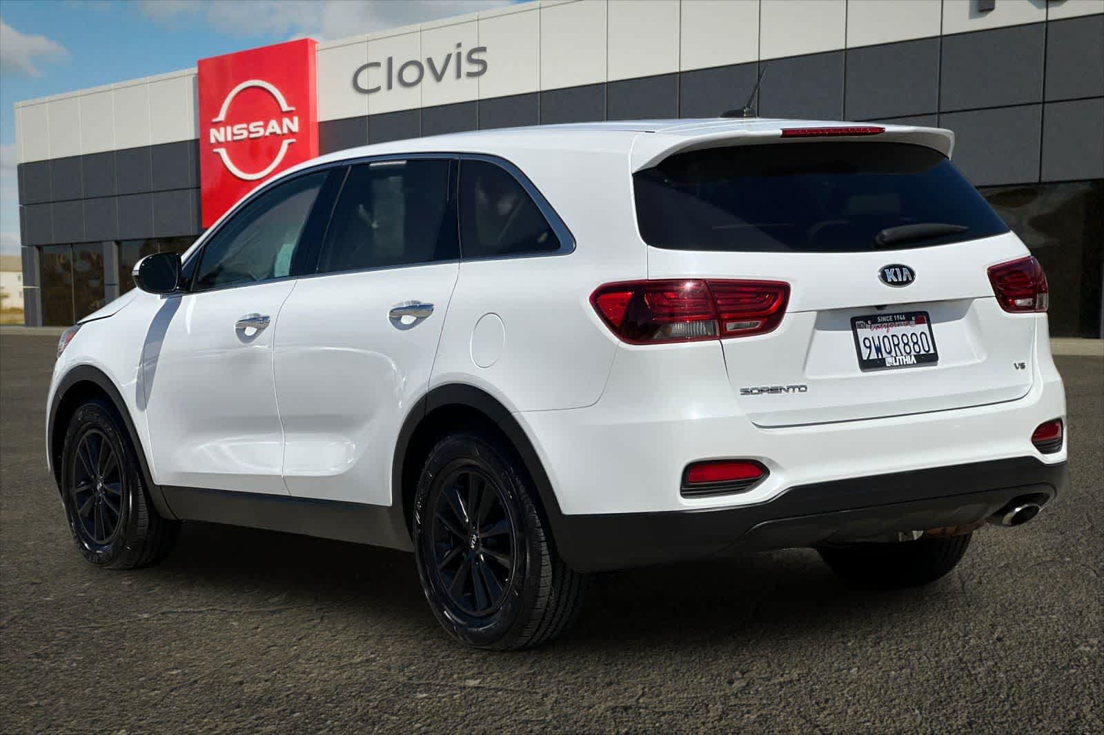 Thumbnail: 2019 Kia Sorento - 6